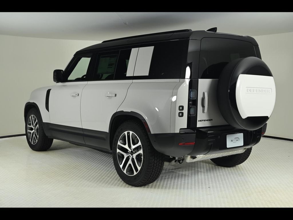 New 2026 Land Rover Defender 110 S 300PS SUV