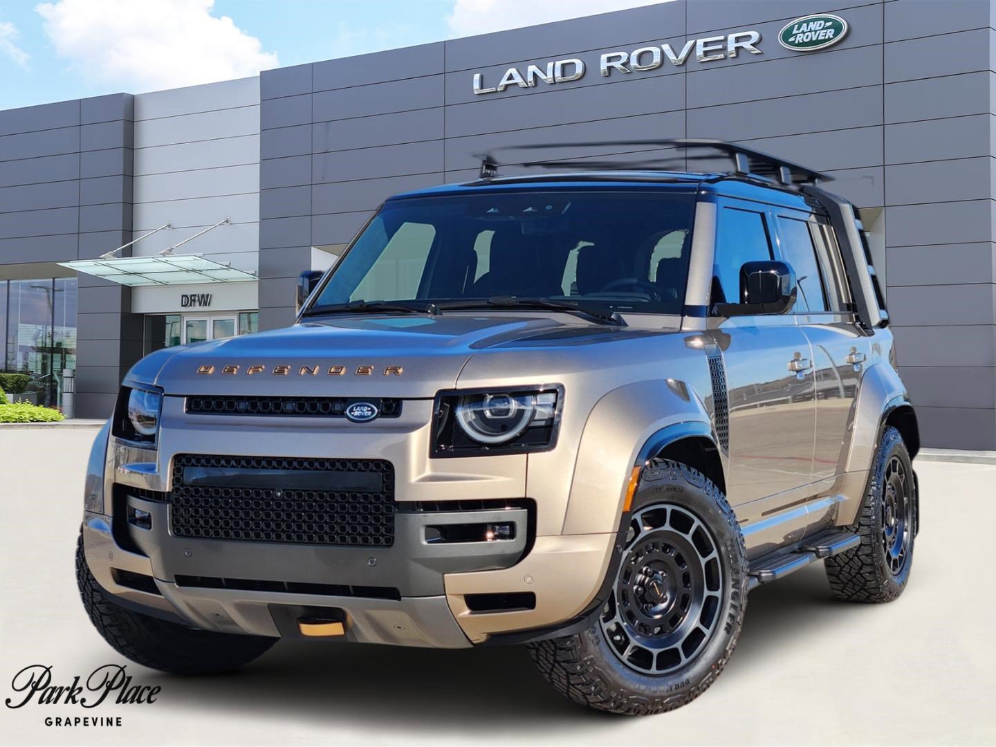 2026 Land Rover Defender OCTA's photo