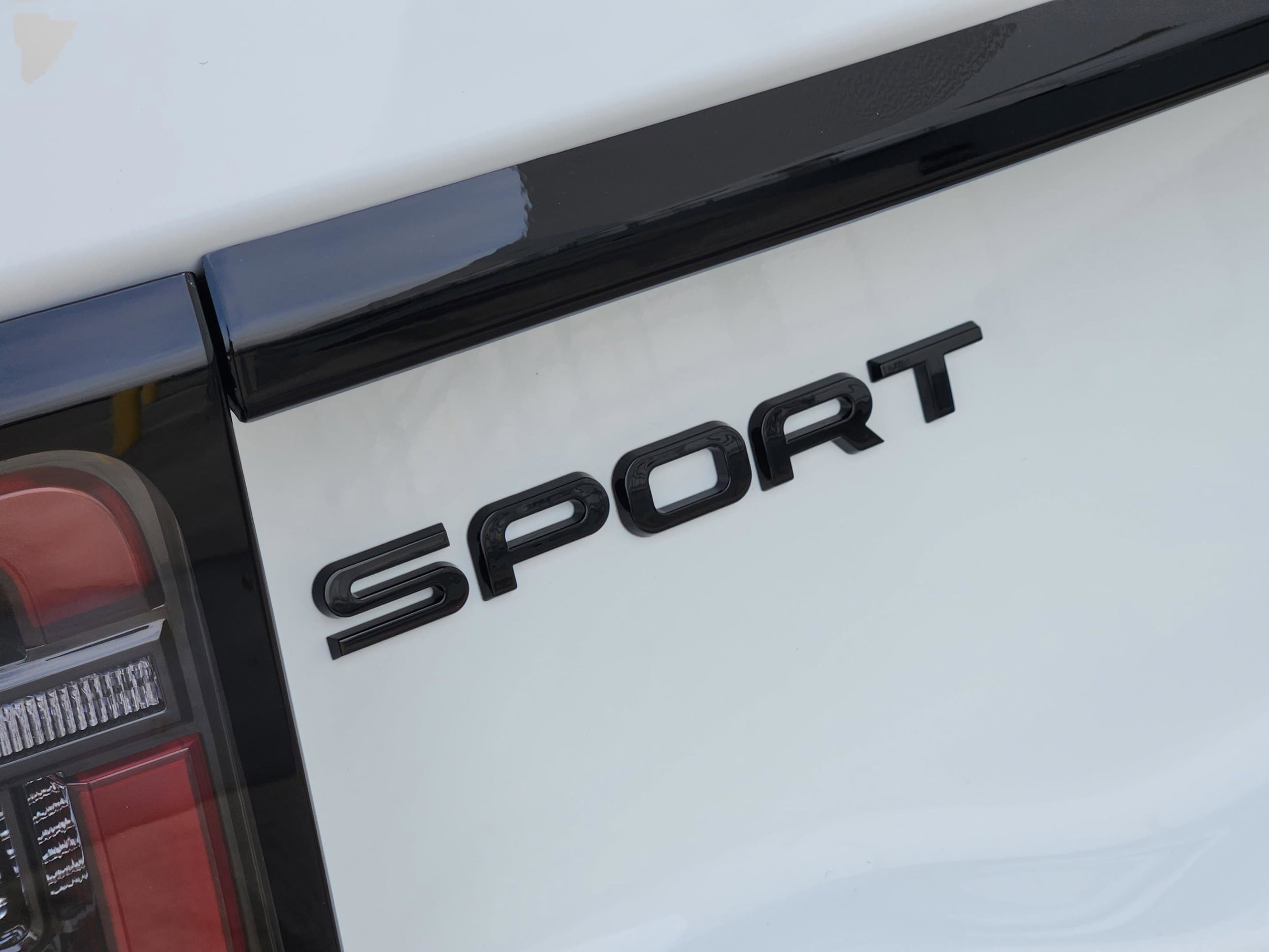 2025 Land Rover Discovery Sport Dynamic SE - Photo 32