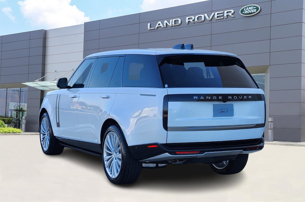 New 2025 Land Rover Range Rover P530 SE 7 Seat P530 SE LWB 7 Seat