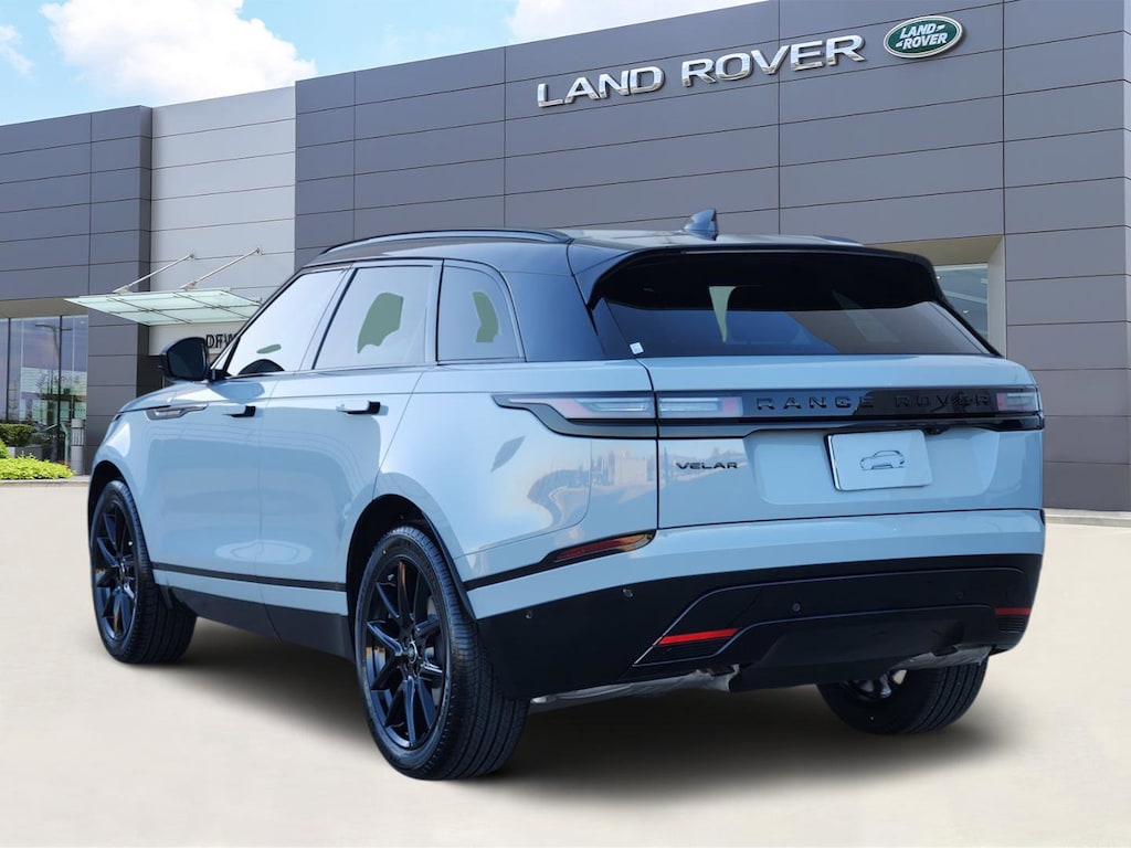 New 2026 Land Rover Range Rover Velar Dynamic SE P250 Dynamic SE