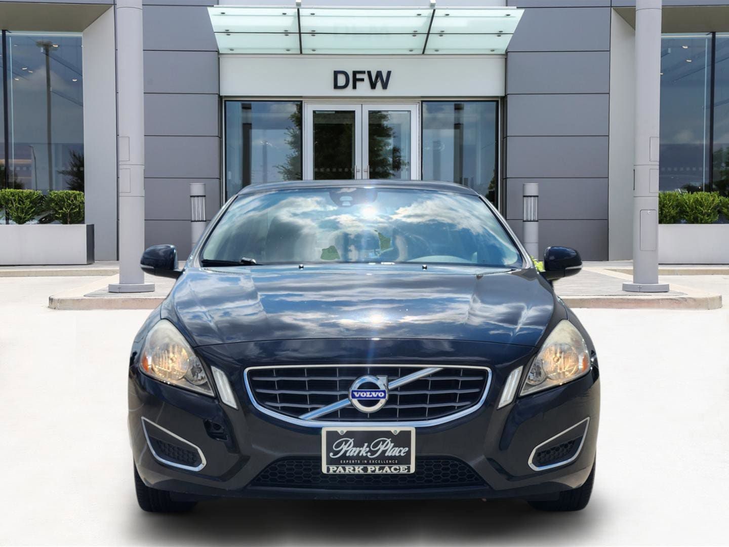 Used 2012 Volvo S60 T5 with VIN YV1622FS1C2092652 for sale in Dallas, TX