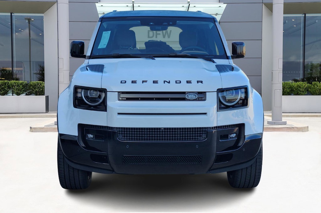 New 2026 Land Rover Defender P400 X-Dynamic SE 110 P400 X-Dynamic SE