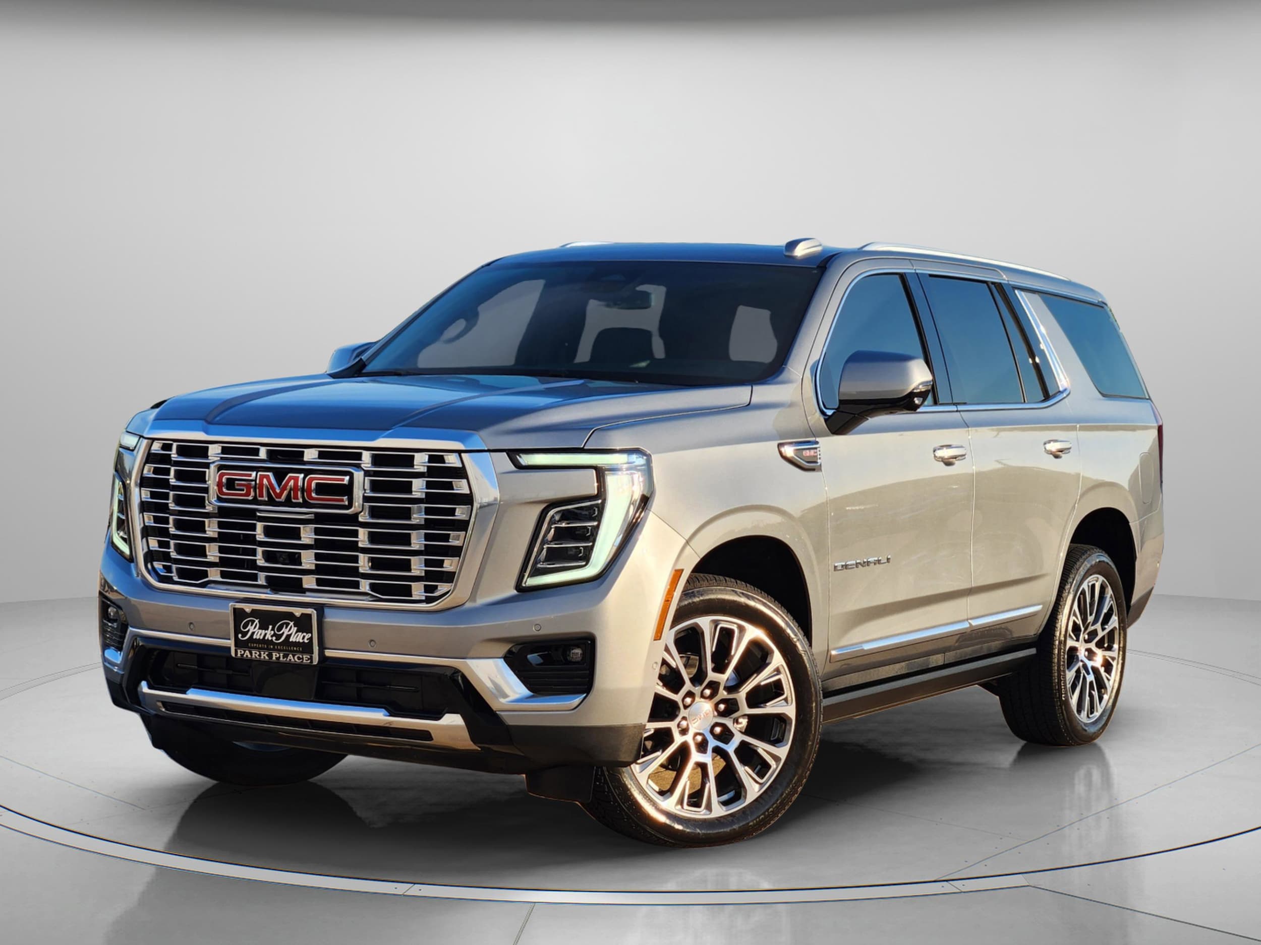 2026 GMC Yukon 4WD Denali's photo