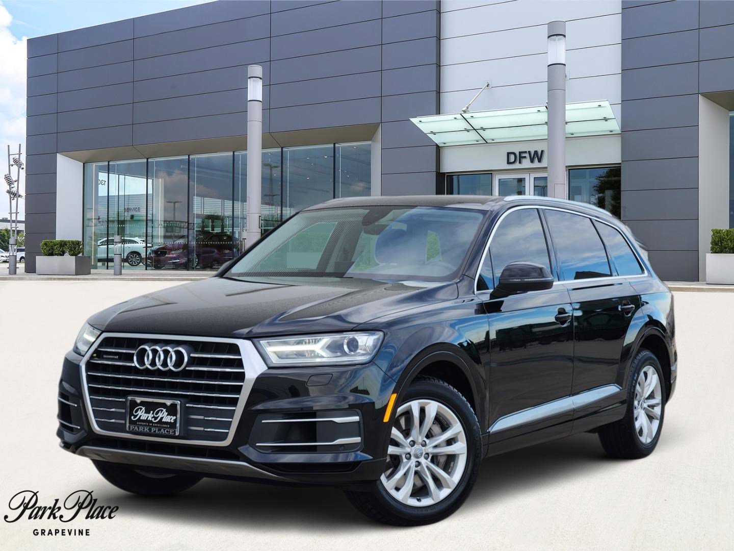 2017 Audi Q7 Premium Plus's photo