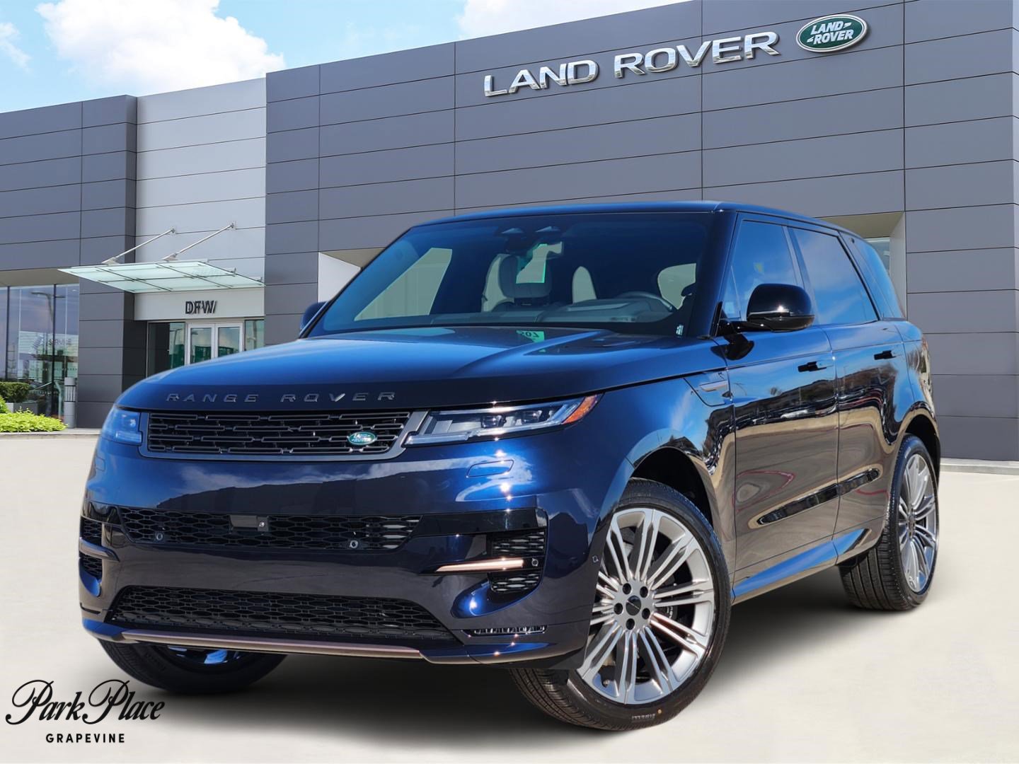2026 Land Rover Range Rover Sport Dynamic SE's photo