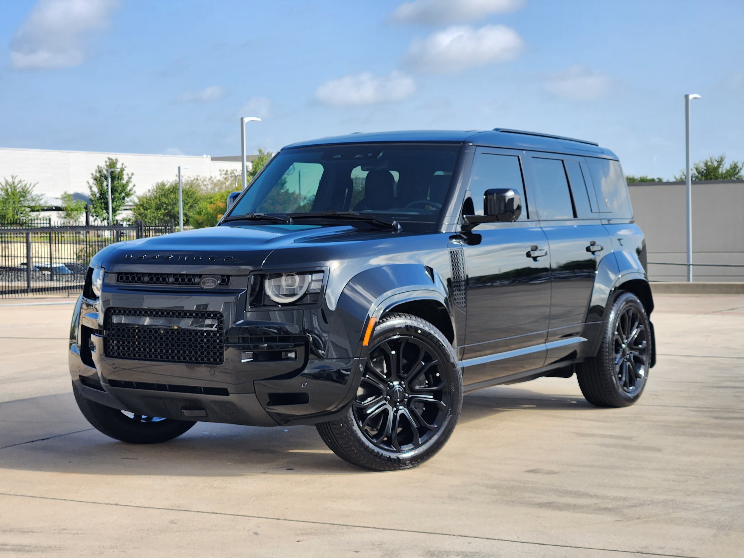 New 2026 Land Rover Defender 110 Octa Black Defender 110 Octa Black