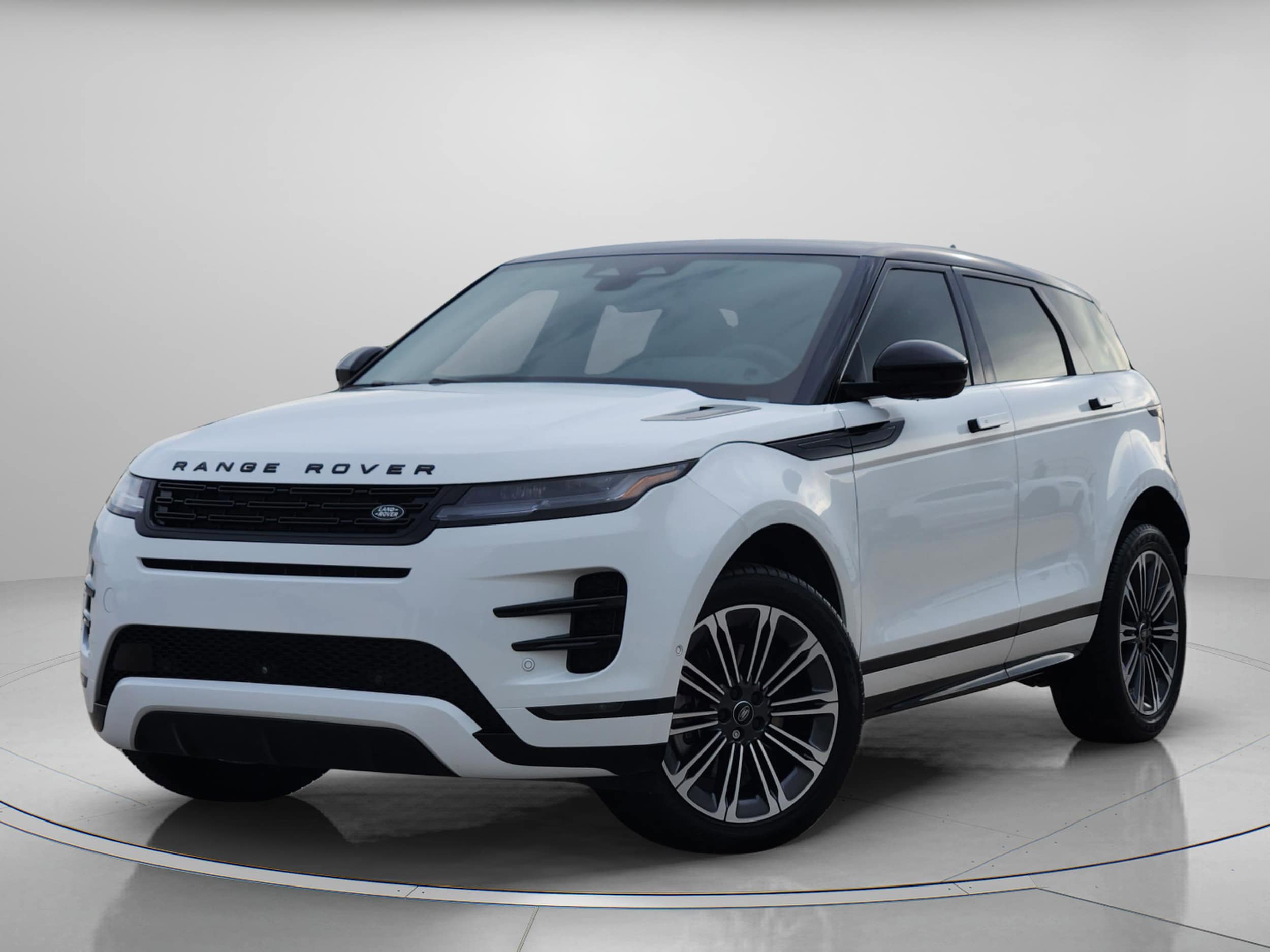 2024 Land Rover Range Rover Evoque Dynamic SE's photo