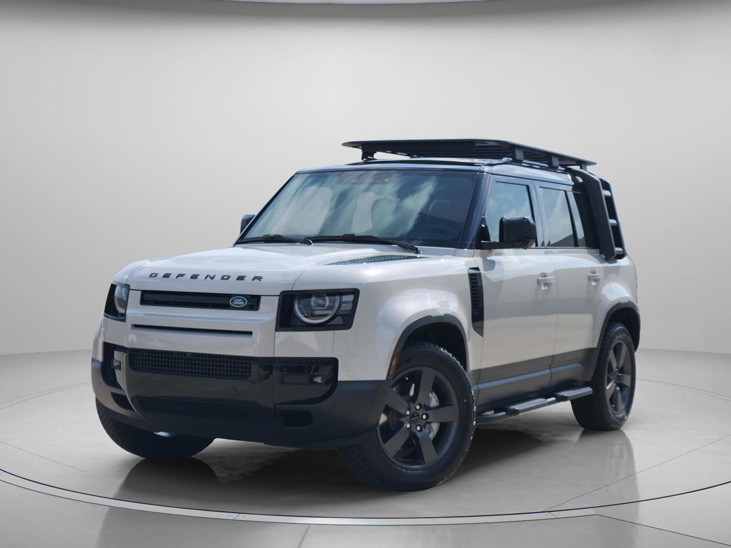 2026 Land Rover Defender 110 S P300's photo