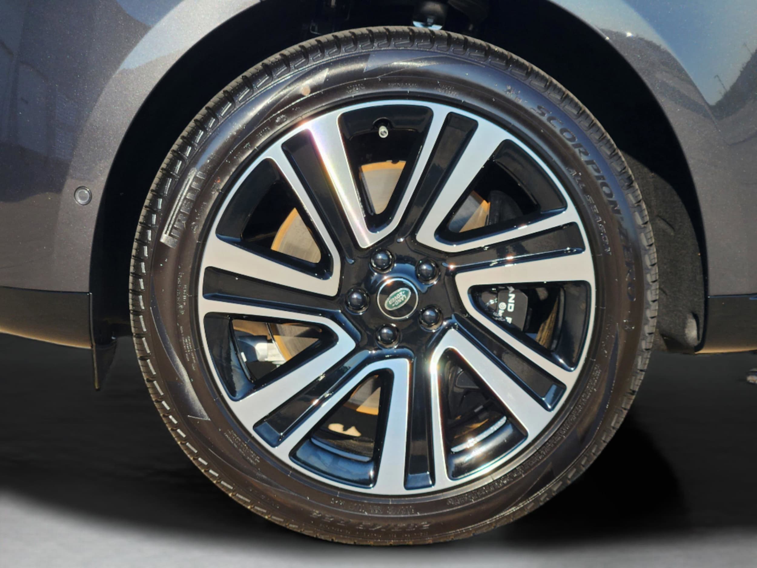 2025 Land Rover Range Rover Autobiography - Photo 30