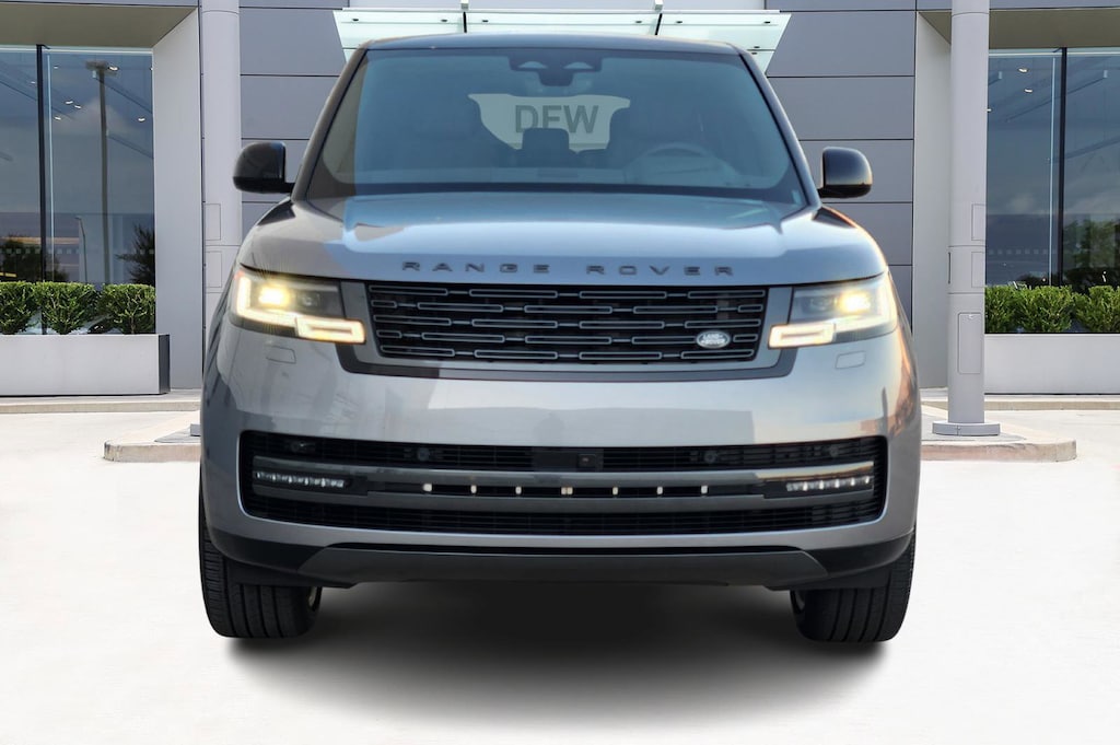 New 2025 Land Rover Range Rover P530 SE 7 Seat P530 SE LWB 7 Seat