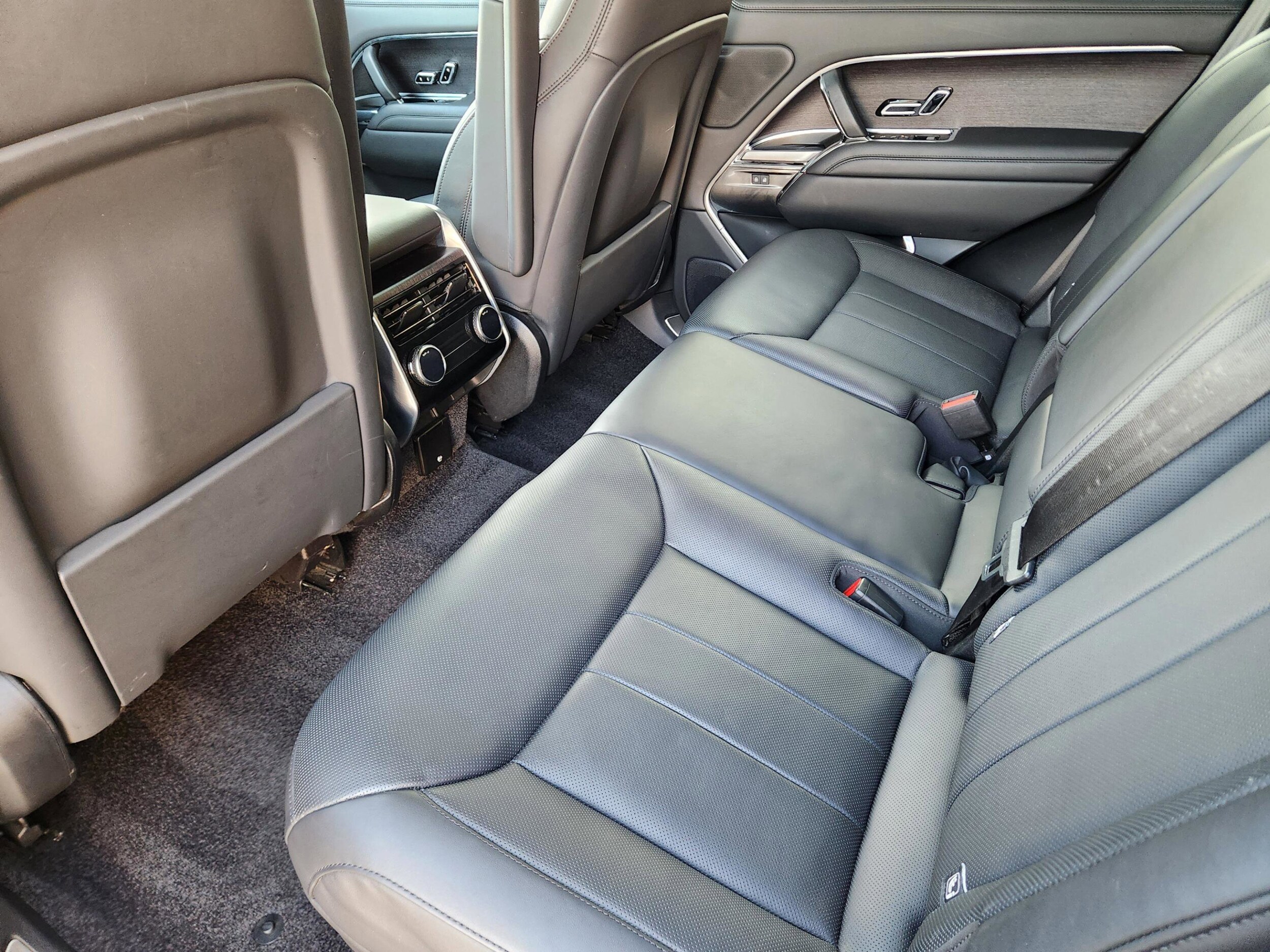 2024 Land Rover Range Rover SE - Photo 26