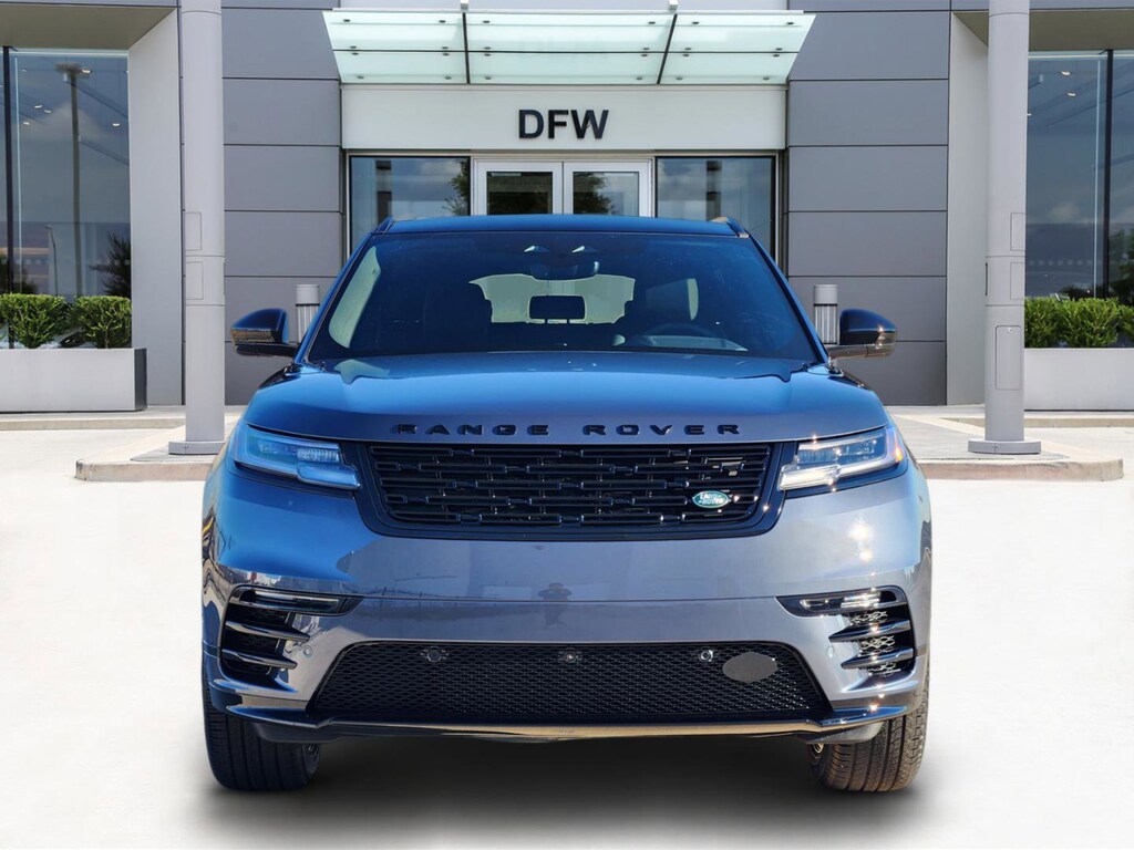 New 2026 Land Rover Range Rover Velar Dynamic SE P250 Dynamic SE *Ltd Avail*