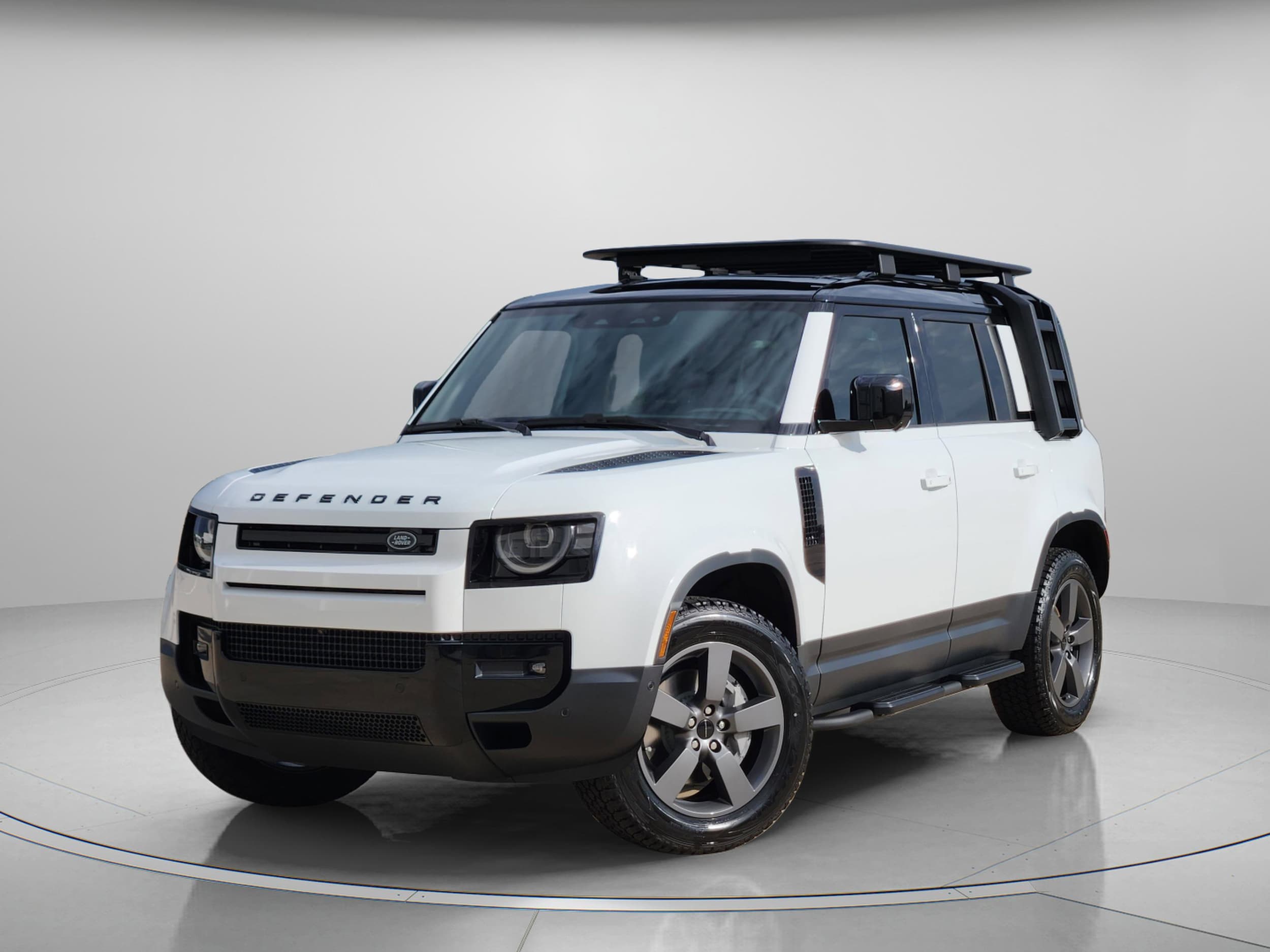 2026 Land Rover Defender 110 S P300's photo