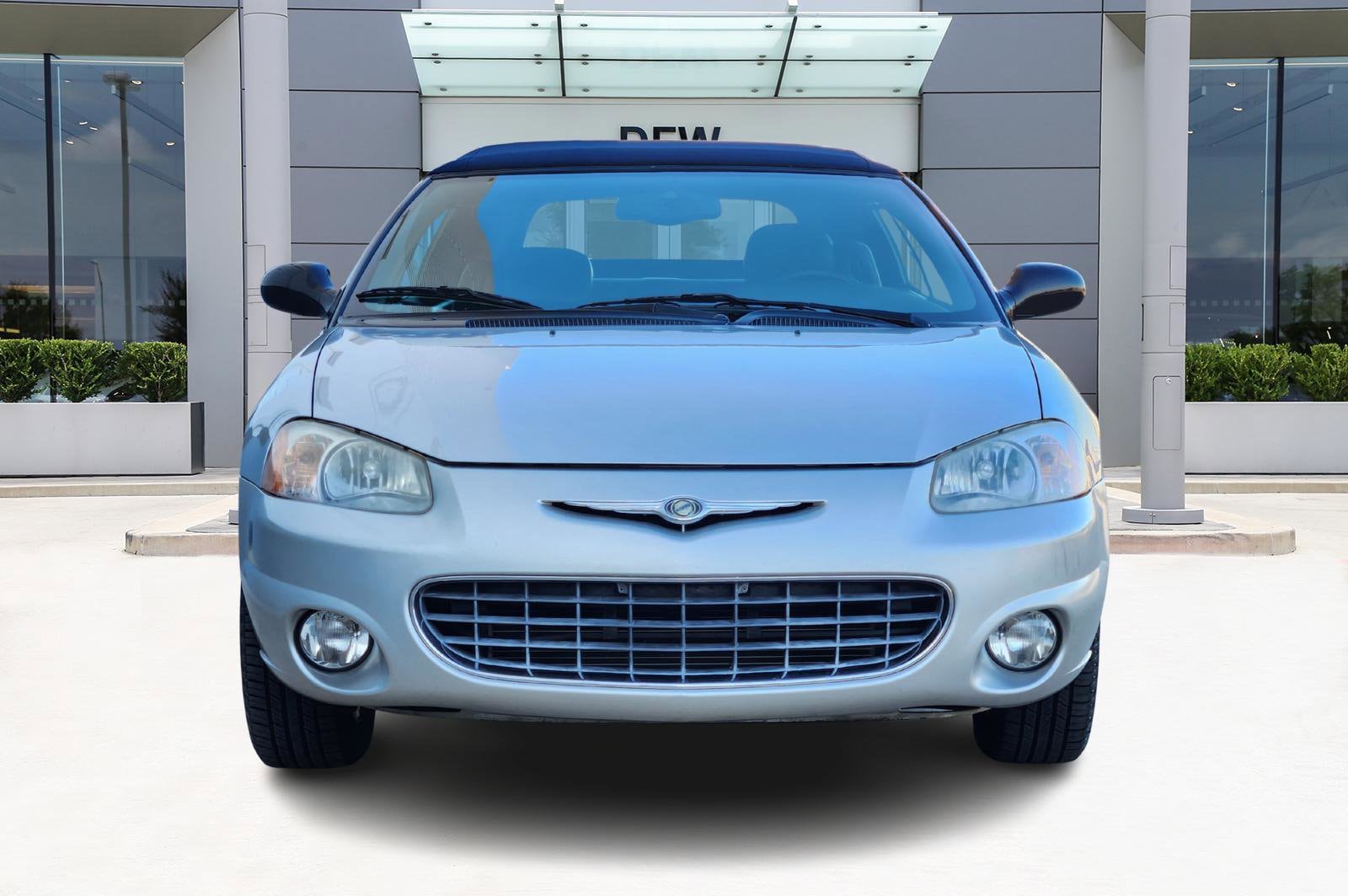 Used 2002 Chrysler Sebring LIMITED with VIN 1C3EL65R82N168518 for sale in Dallas, TX