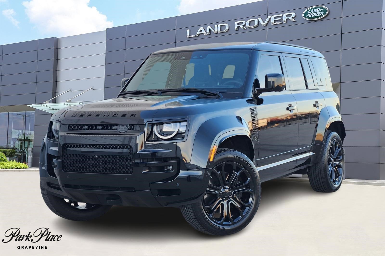 2026 Land Rover Defender OCTA's photo
