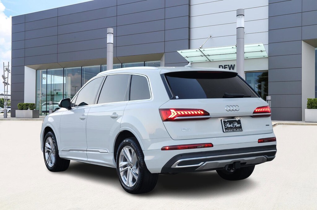 Used 2023 Audi Q7 45 Premium SUV
