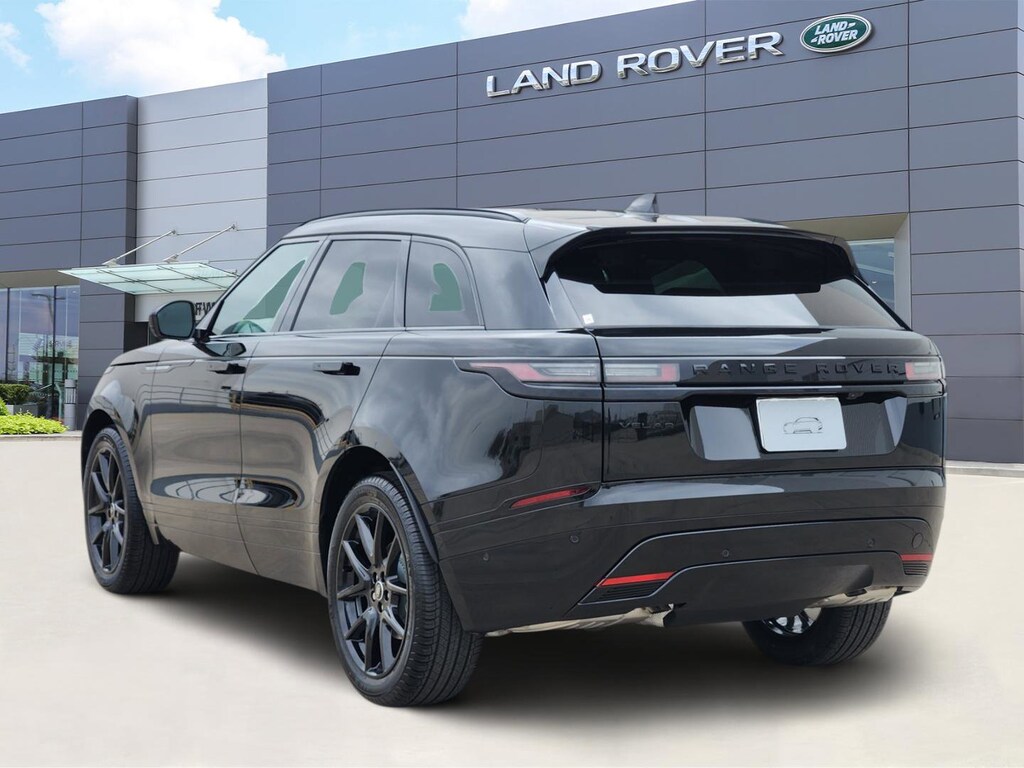 New 2026 Land Rover Range Rover Velar Dynamic SE P250 Dynamic SE *Ltd Avail*