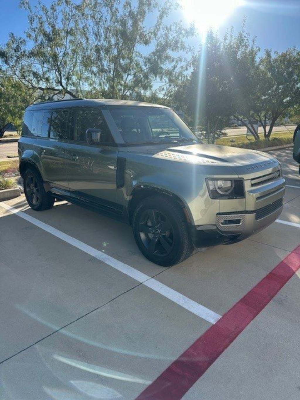 Certified 2024 Land Rover Defender 110 X-Dynamic SE SUV