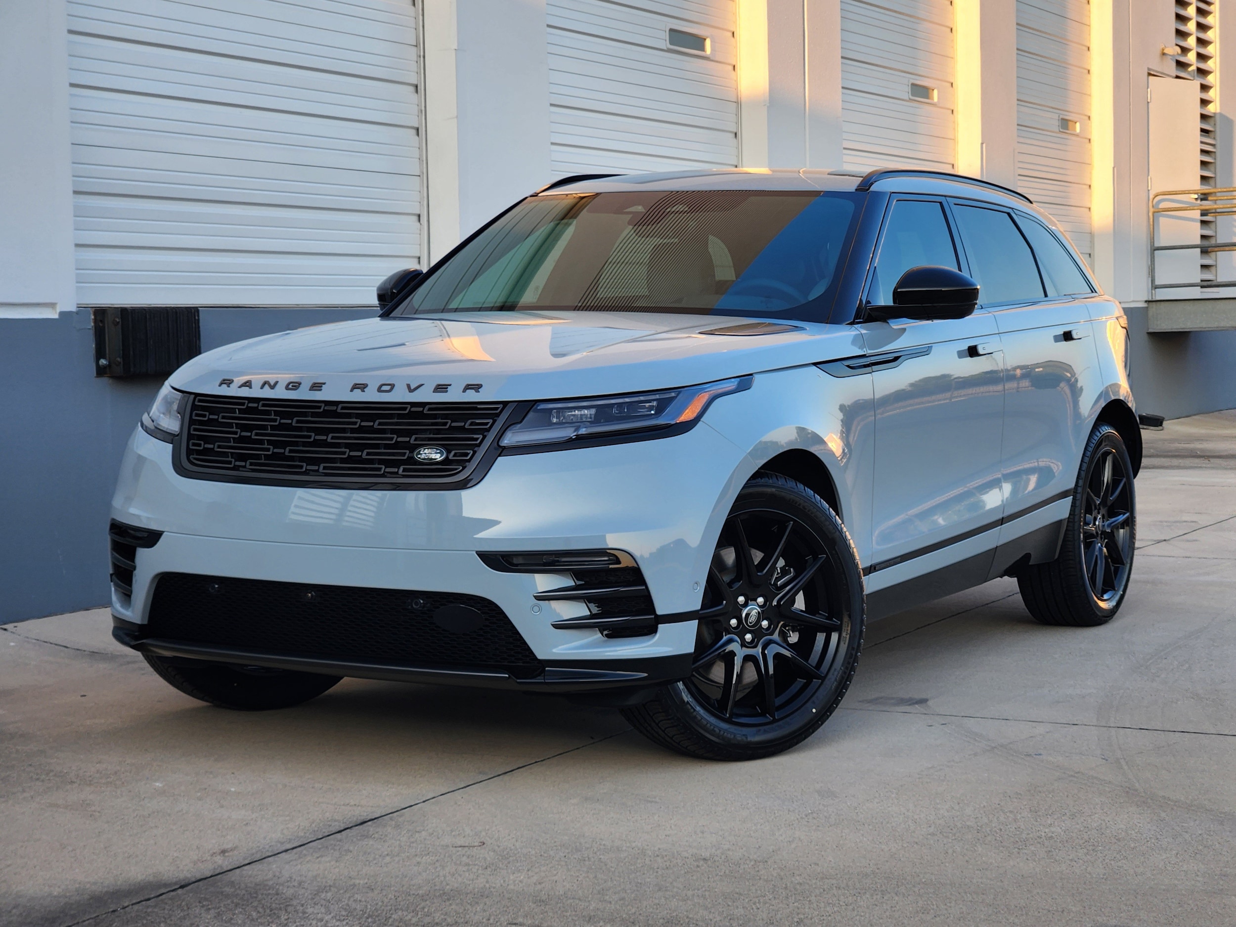 2026 Land Rover Range Rover Velar