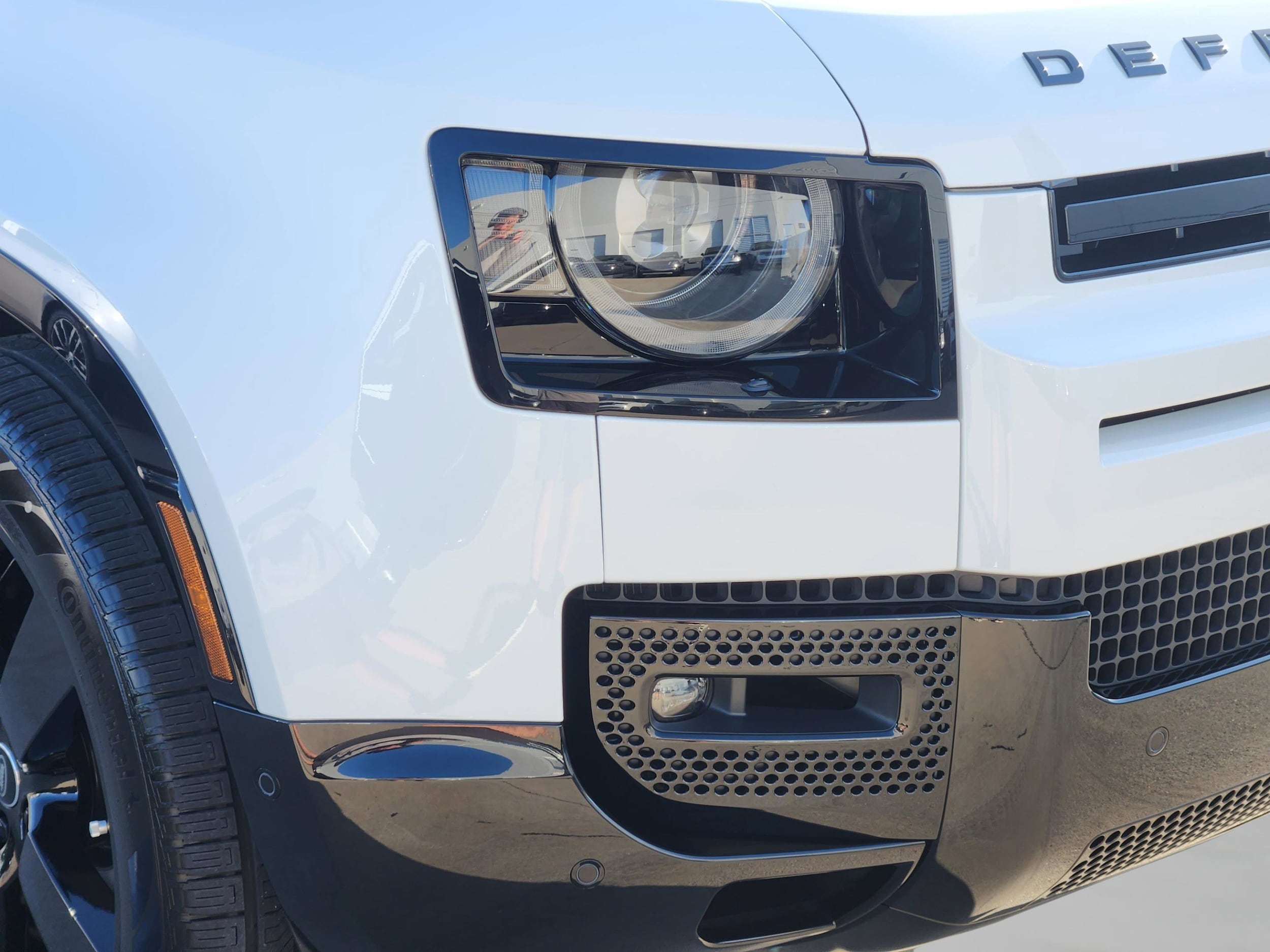 2025 Land Rover Defender V8 - Photo 29