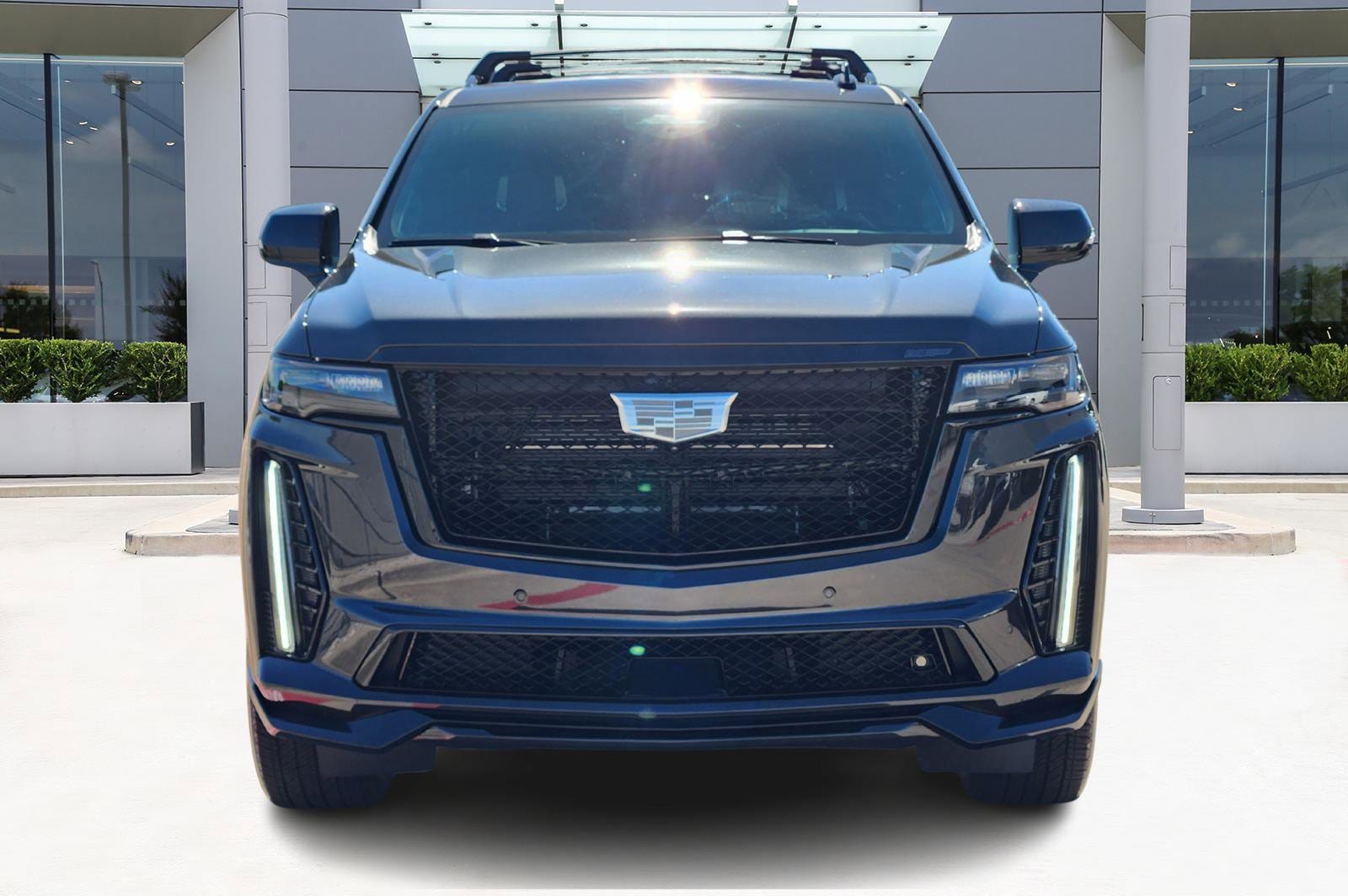 Used 2024 Cadillac Escalade ESV V-Series with VIN 1GYS4SK90RR317817 for sale in Dfw, TX