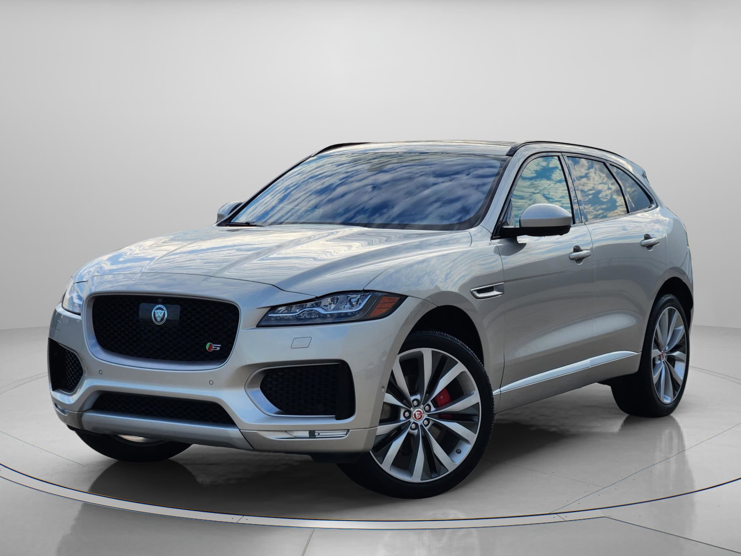 2017 Jaguar F-PACE S AWD's photo