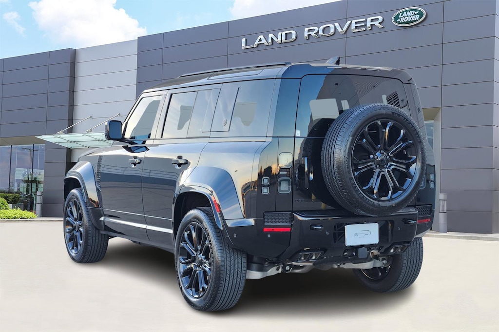 New 2026 Land Rover Defender 110 OCTA 110 P635 OCTA