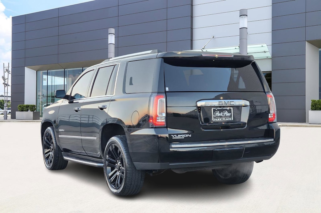 Used 2017 GMC Yukon Denali SUV