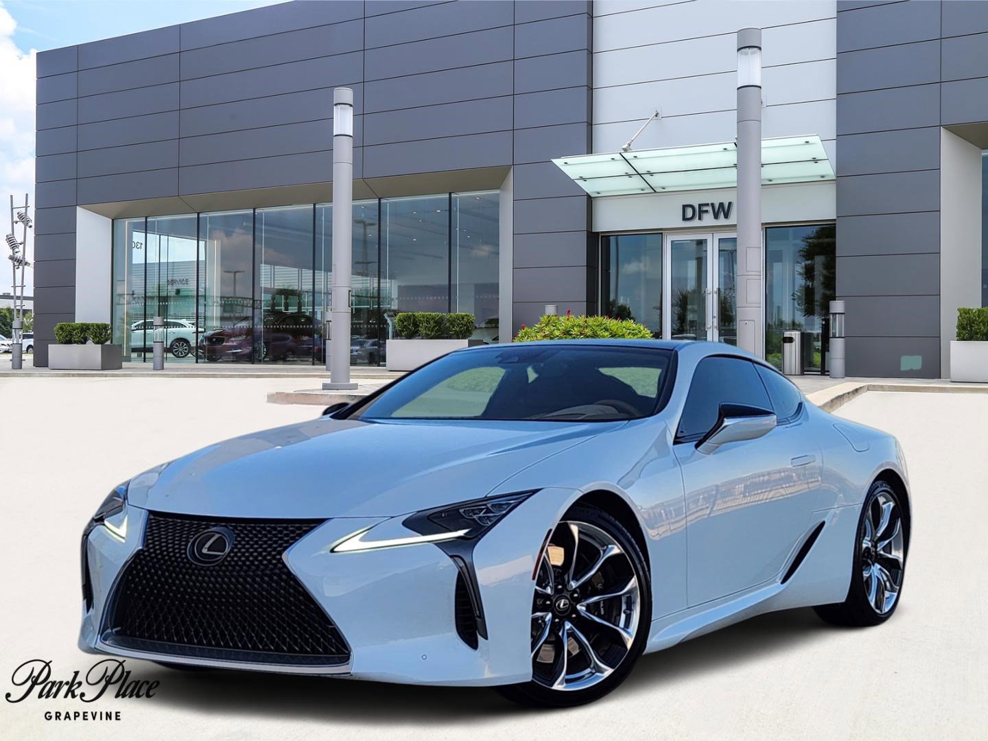 2018 Lexus LC 500's photo