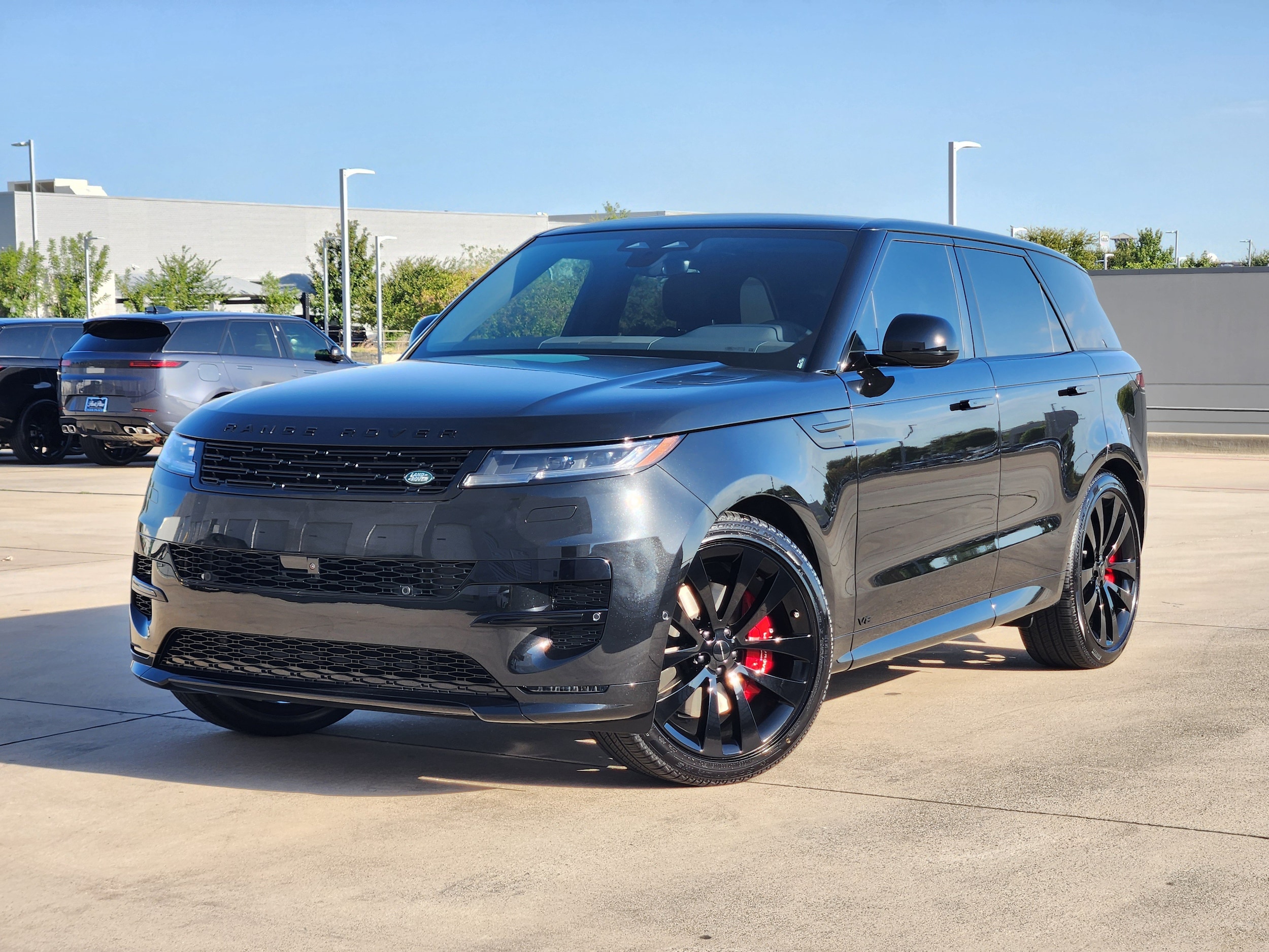 New 2026 Land Rover Range Rover Sport Dynamic SE