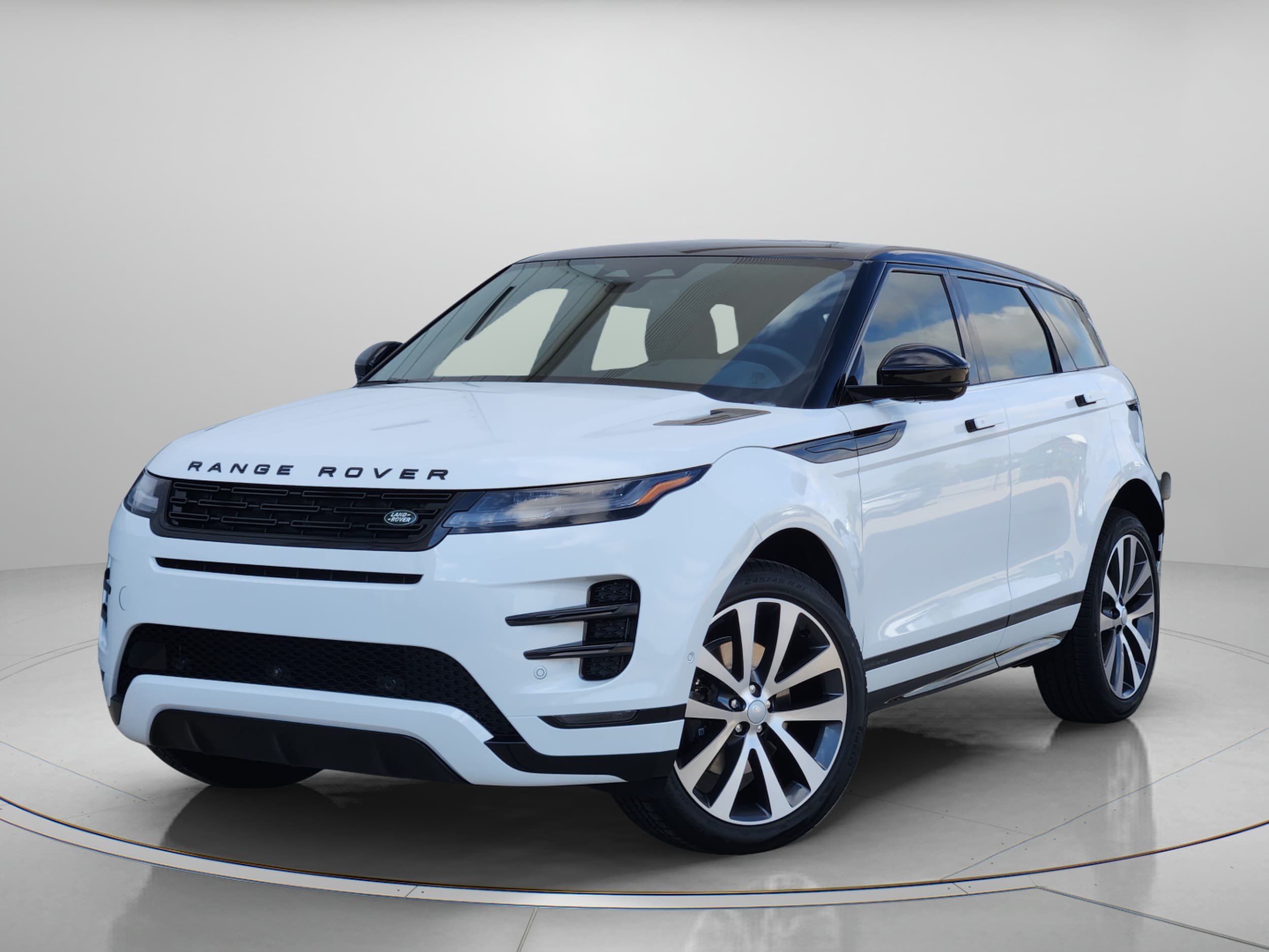 2026 Land Rover Range Rover Evoque