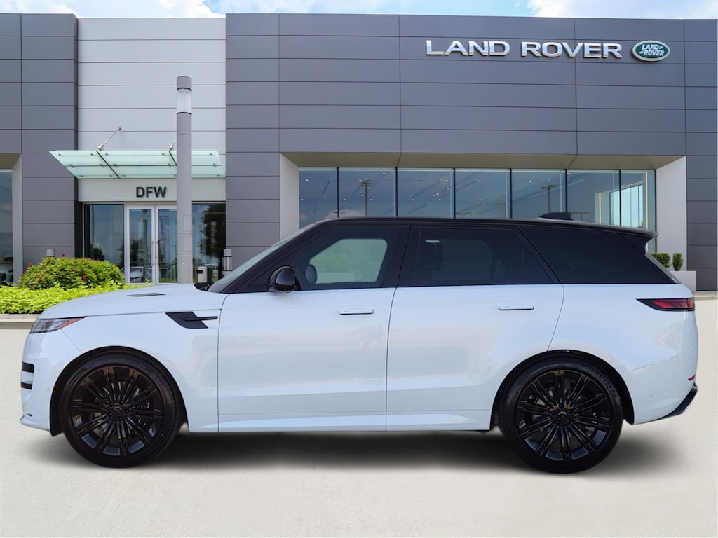 New 2026 Land Rover Range Rover Sport Dynamic SE SUV