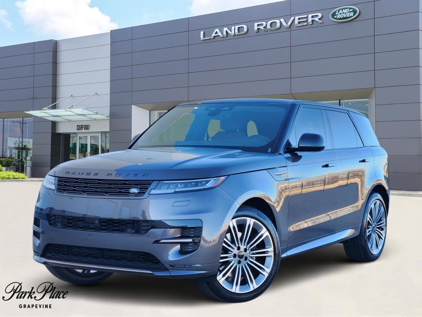 2026 Land Rover Range Rover Sport Dynamic SE's photo