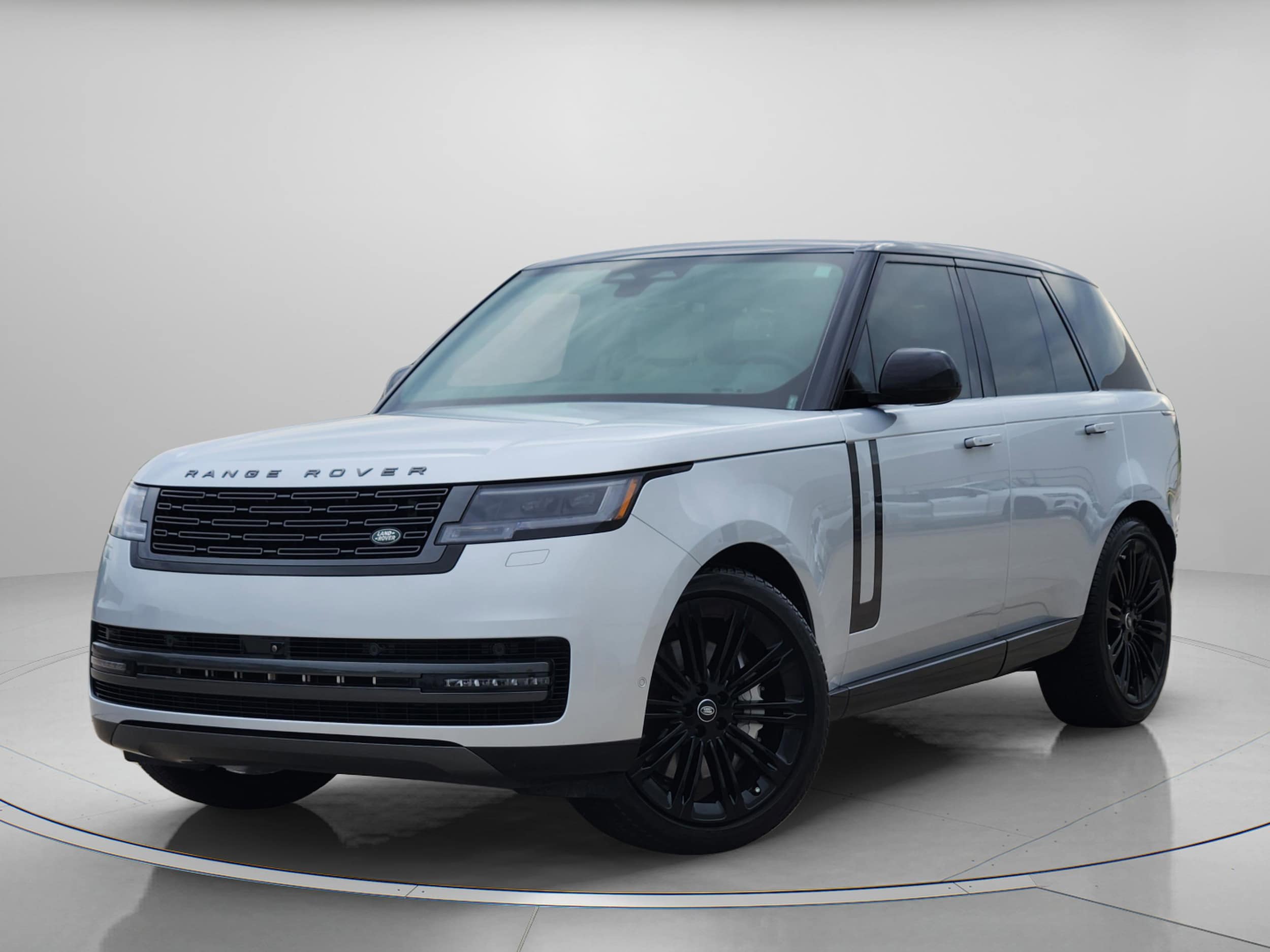 2024 Land Rover Range Rover 4.4 SE SWB's photo