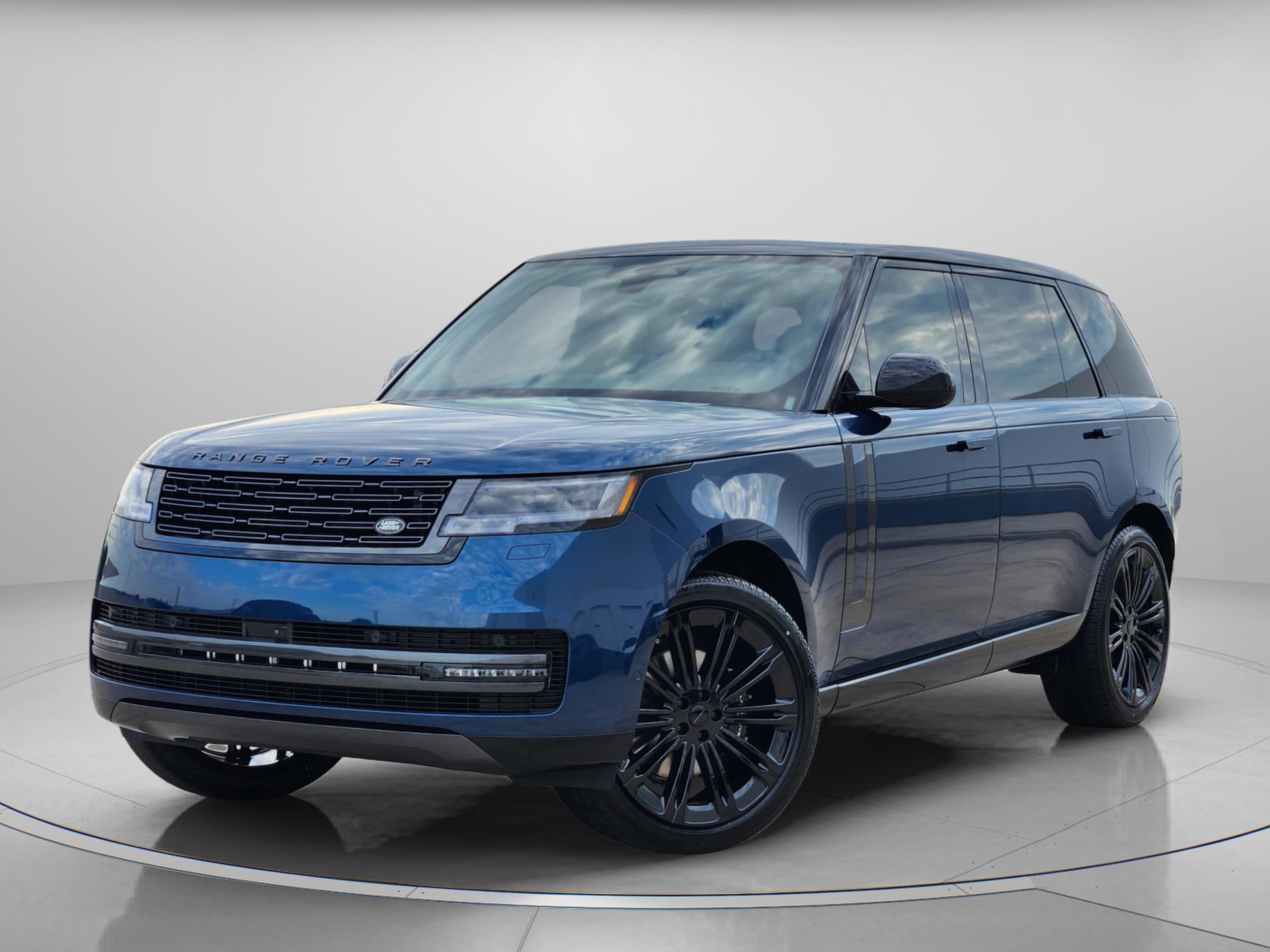 2026 Land Rover Range Rover 3.0 SE LWB 7's photo