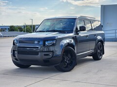 2026 Land Rover Defender 130 X-Dynamic SE SUV