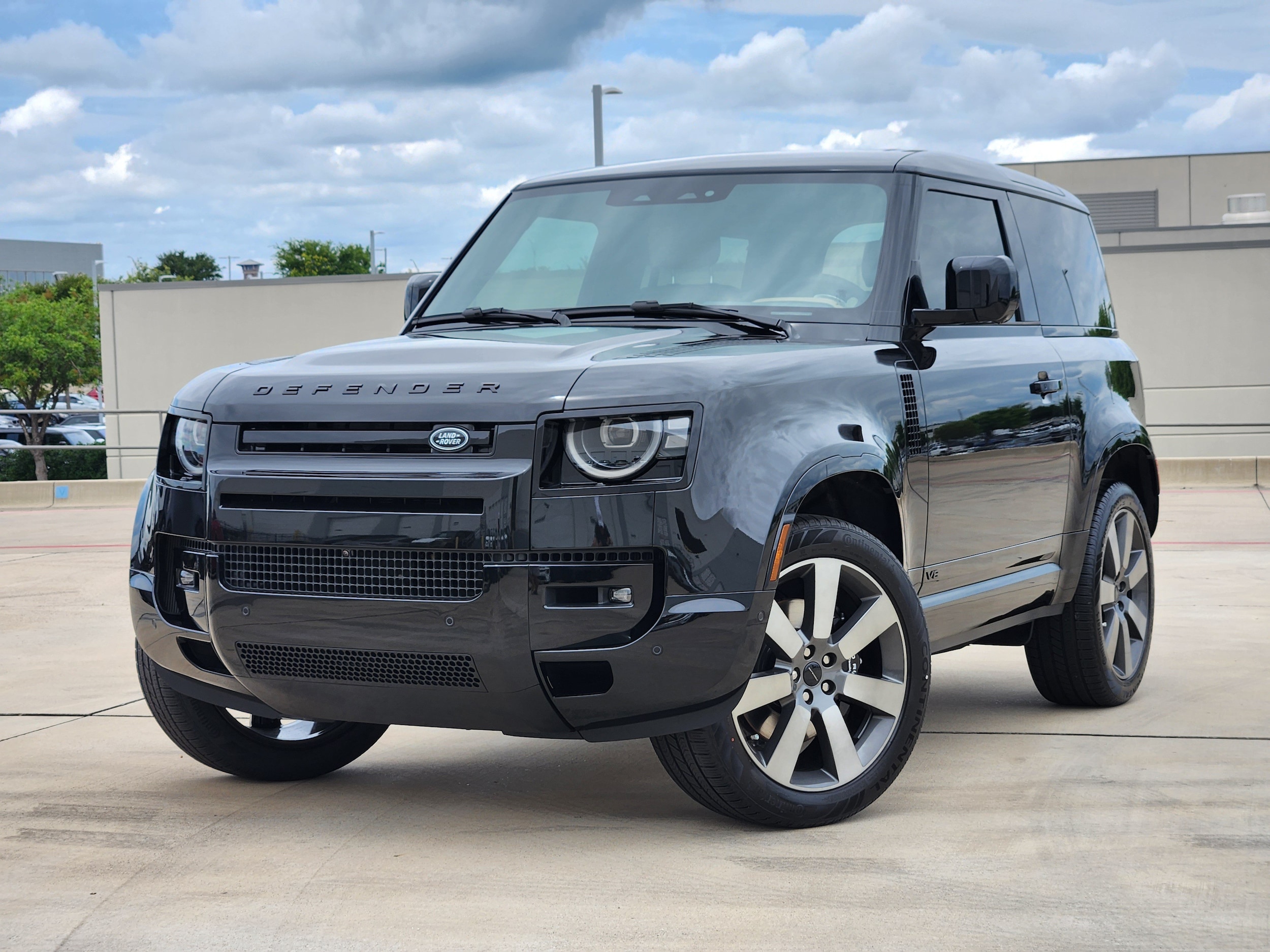 New 2026 Land Rover Defender 90 V8