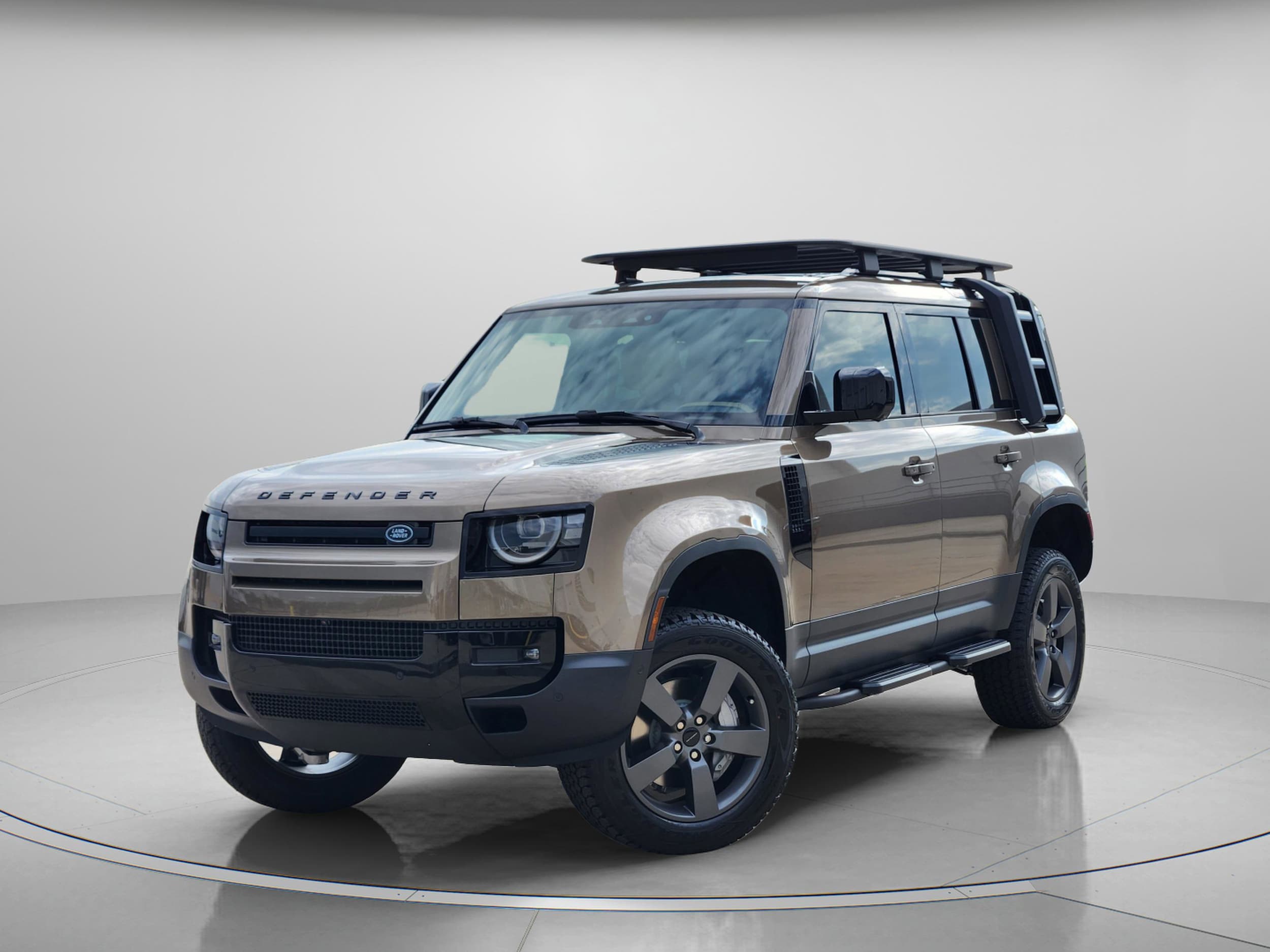 2026 Land Rover Defender 110 S P300's photo