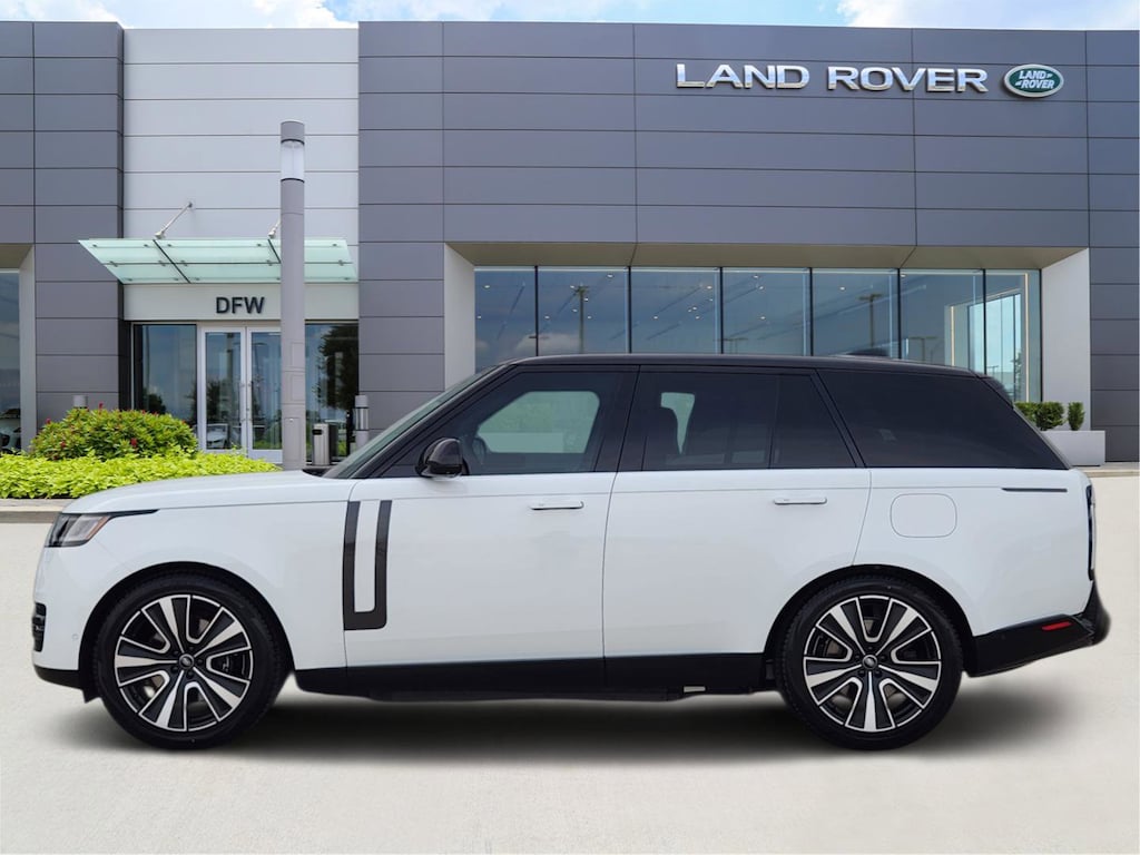 New 2025 Land Rover Range Rover SE Phev SUV