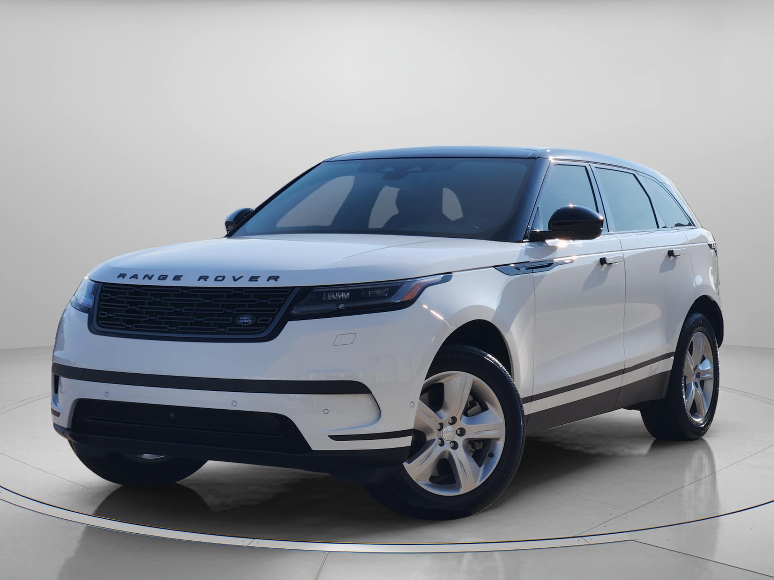 2026 Land Rover Range Rover Velar