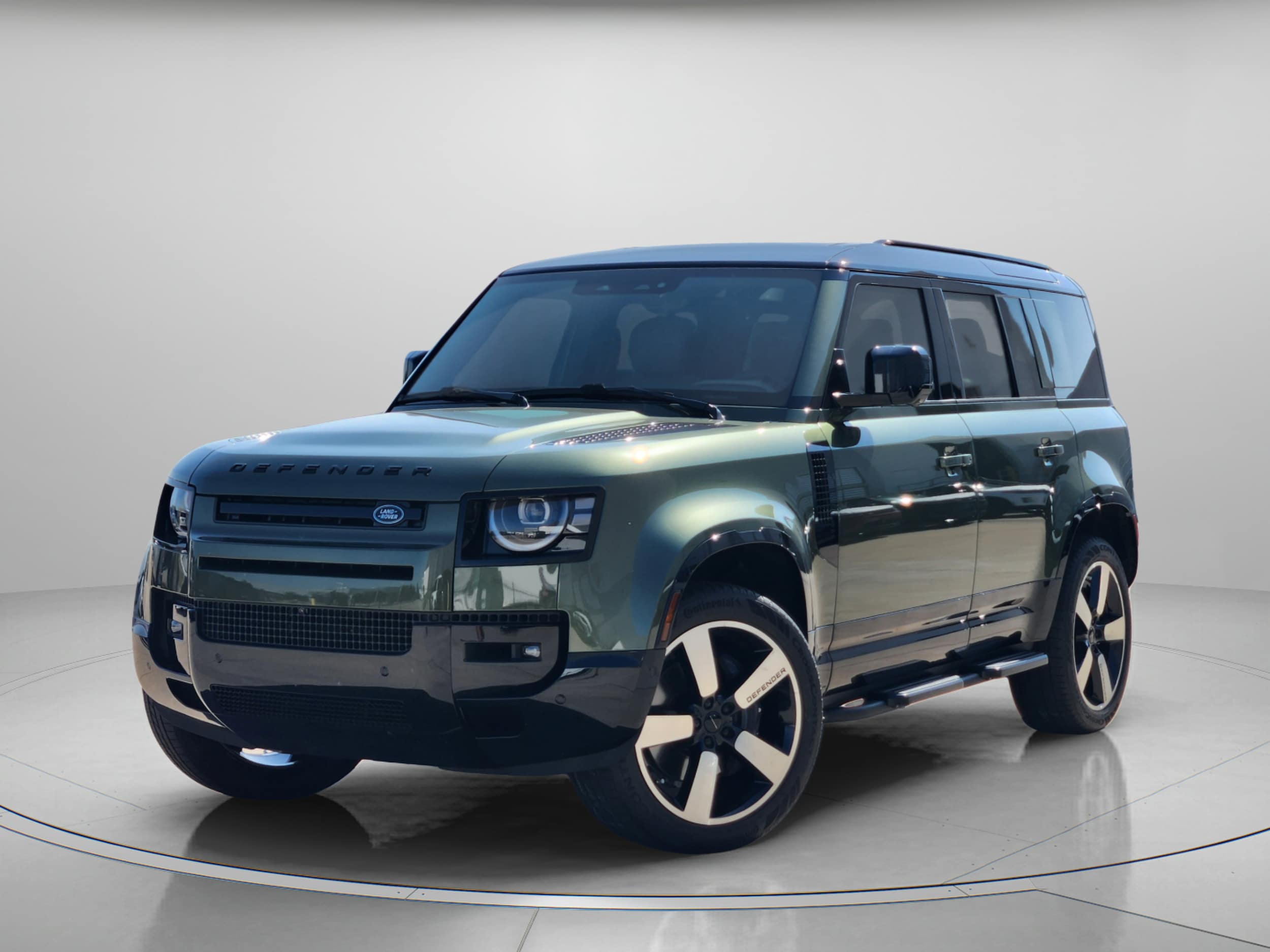 New 2026 Land Rover Defender 110 X-Dynamic SE