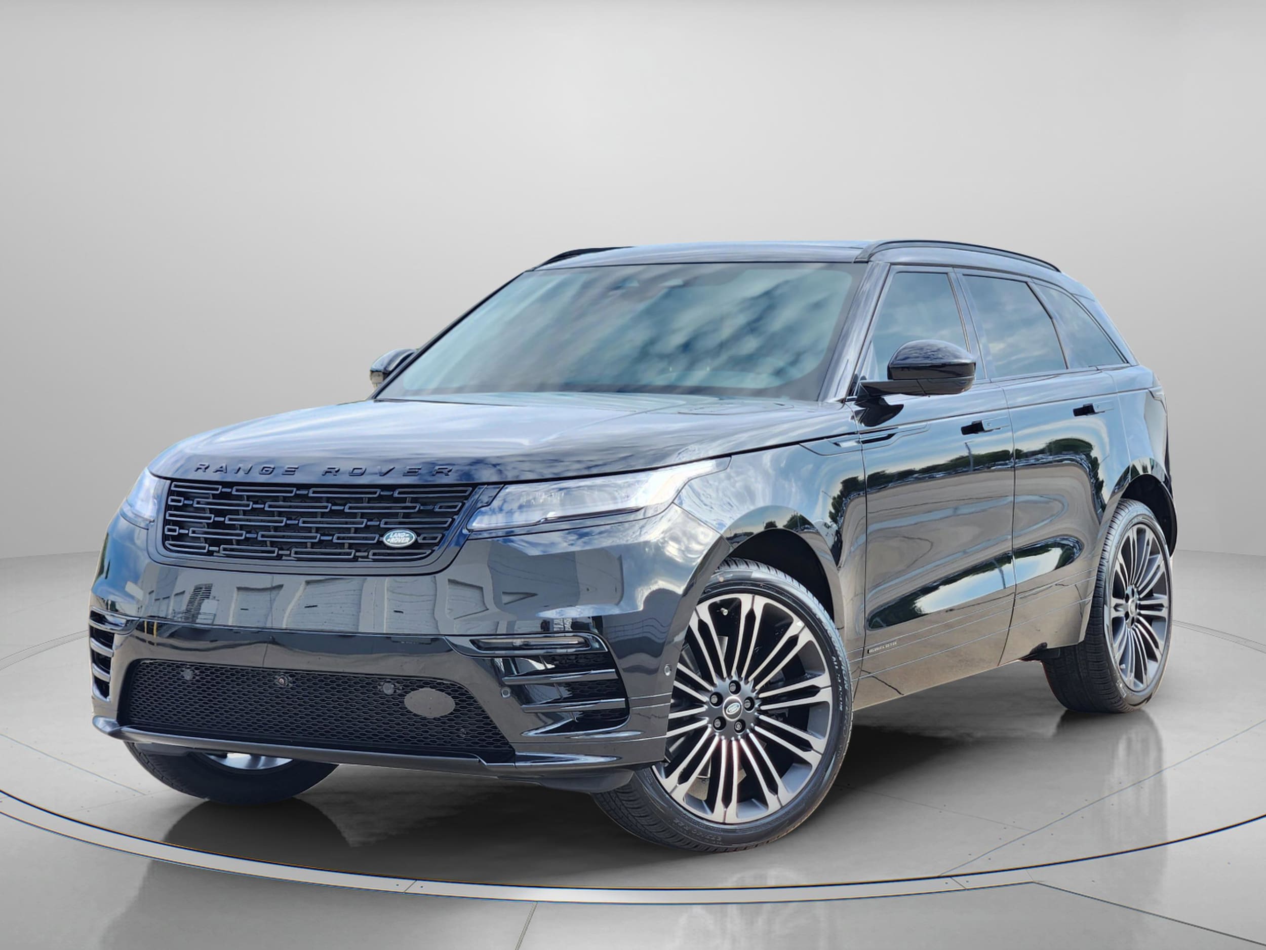 2026 Land Rover Range Rover Velar Belgravia Edition P340's photo