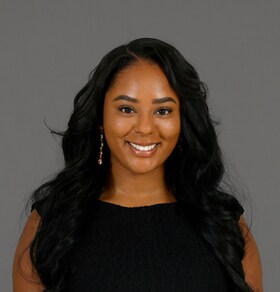 Staff member Bria Nwagbo from ID_577d00