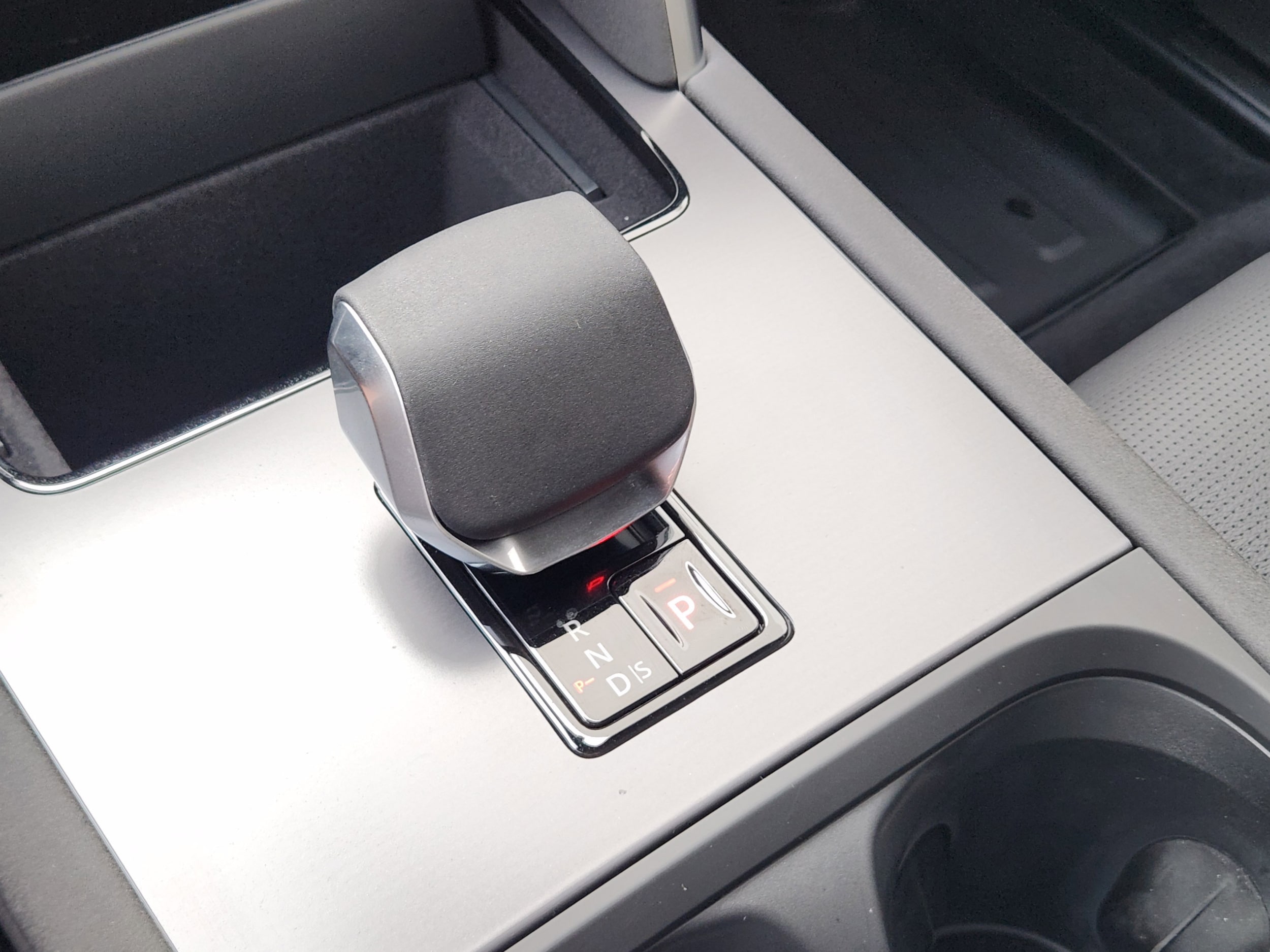 2025 Land Rover Discovery Sport Dynamic SE - Photo 15