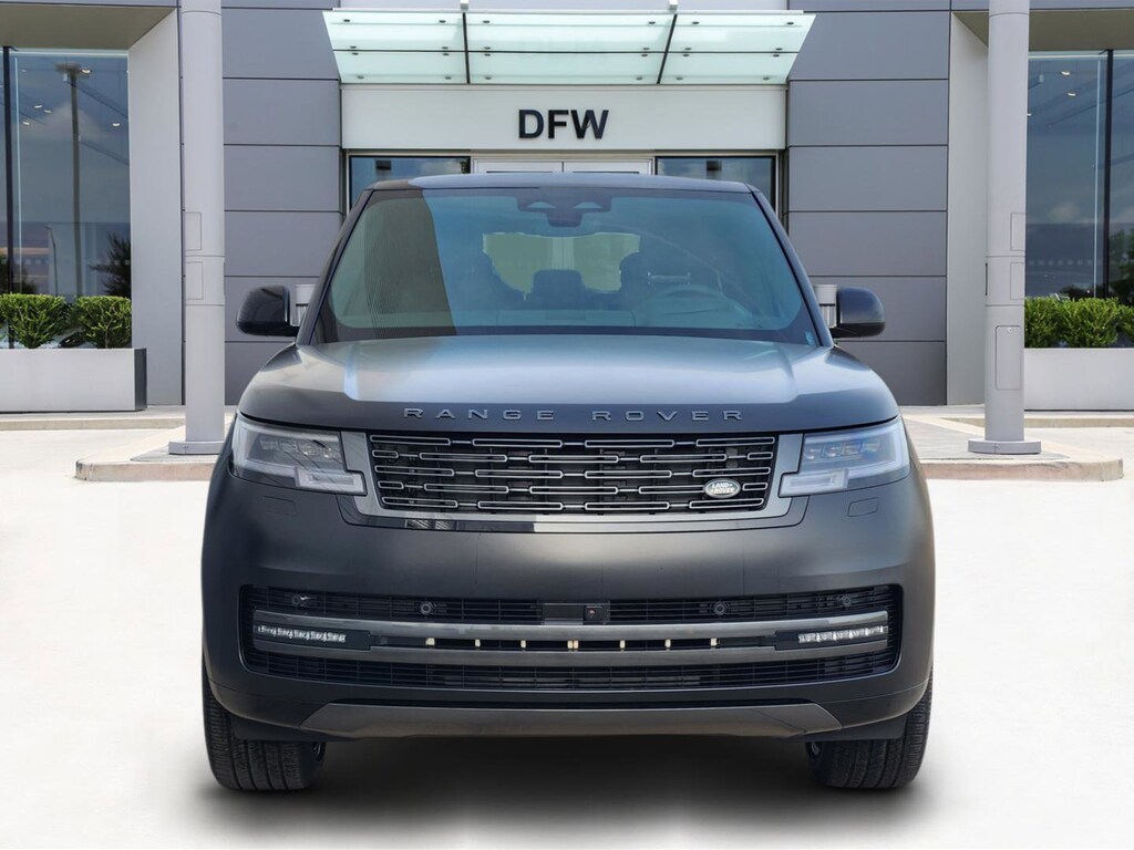 New 2026 Land Rover Range Rover SE 7 Seats SUV