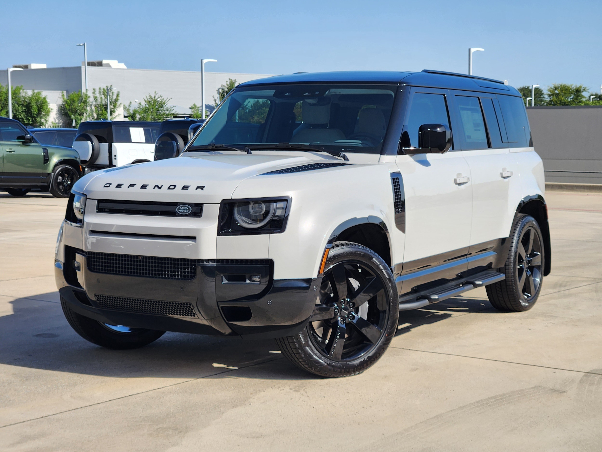 New 2026 Land Rover Defender 110 X-Dynamic SE