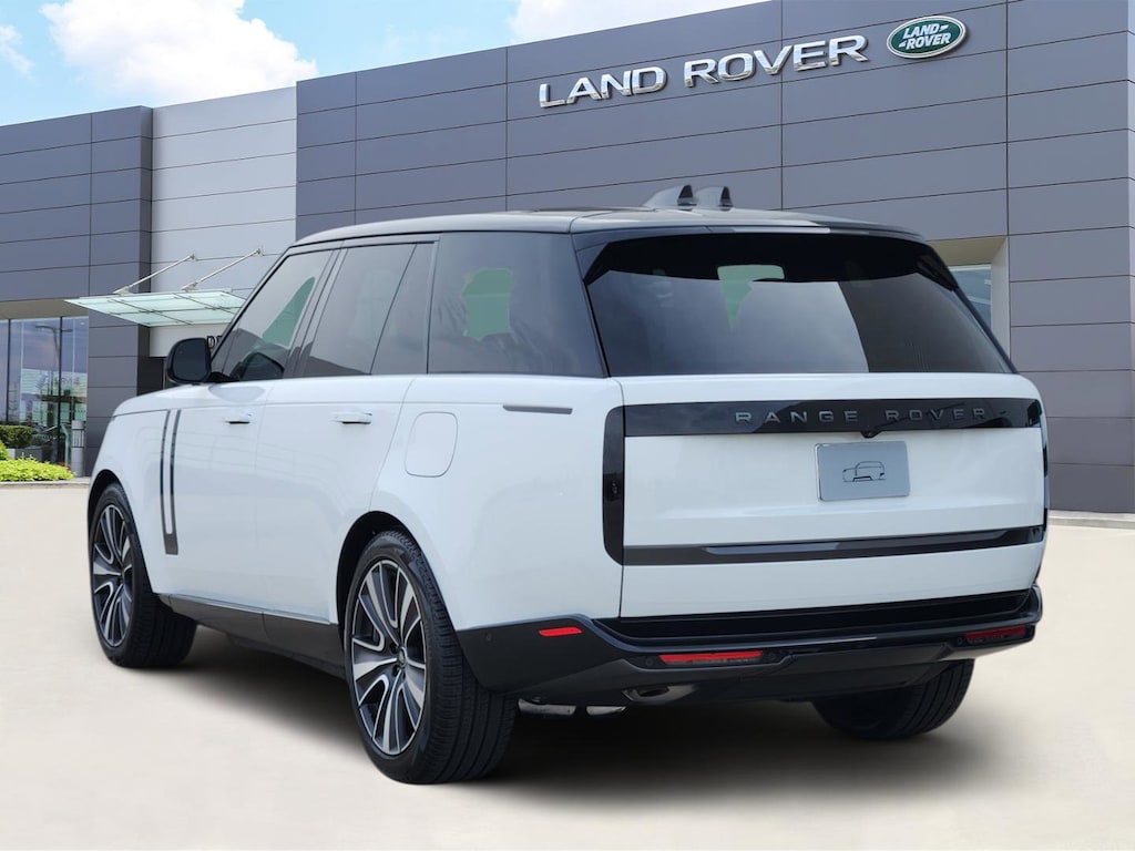 New 2025 Land Rover Range Rover SE Phev SUV