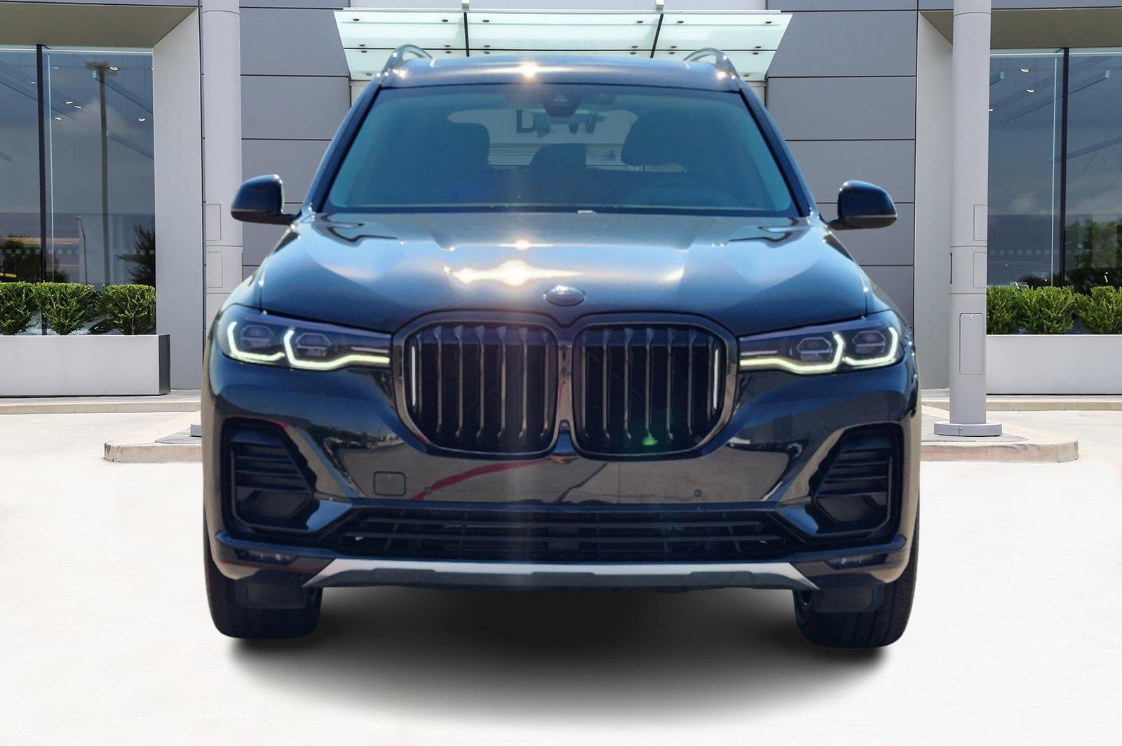 Used 2021 BMW X7 40i with VIN 5UXCW2C08M9F15253 for sale in Dfw, TX