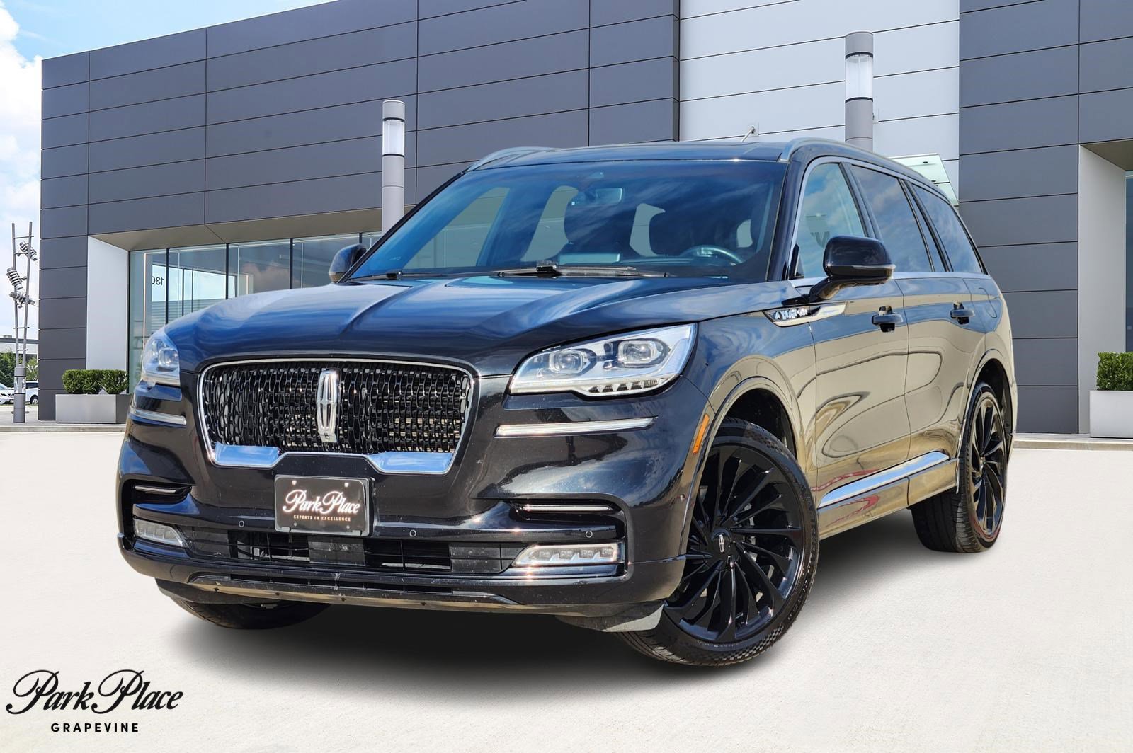 2022 Lincoln Aviator Reserve's photo